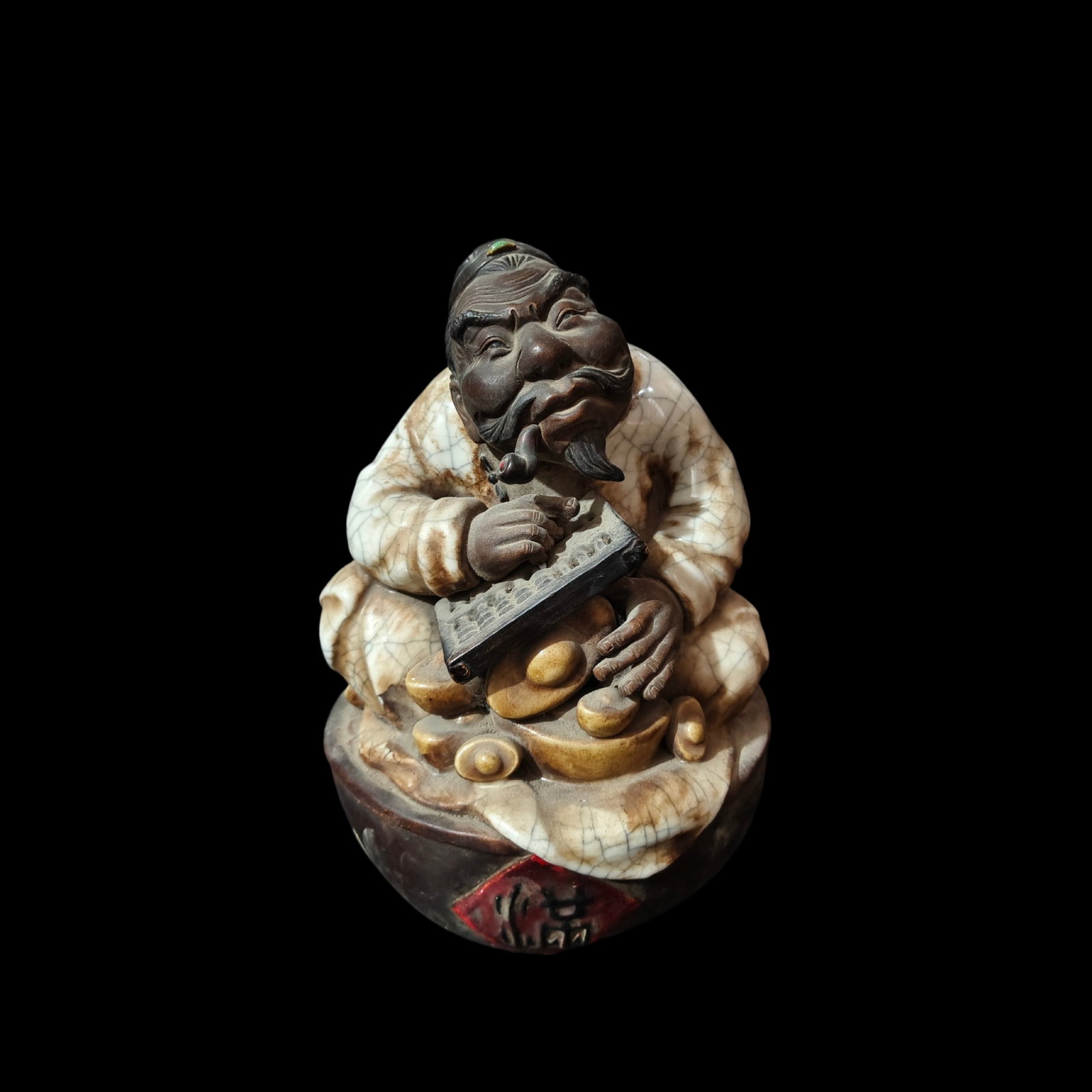 An Exquisite Shiwan yao Figure Ornament