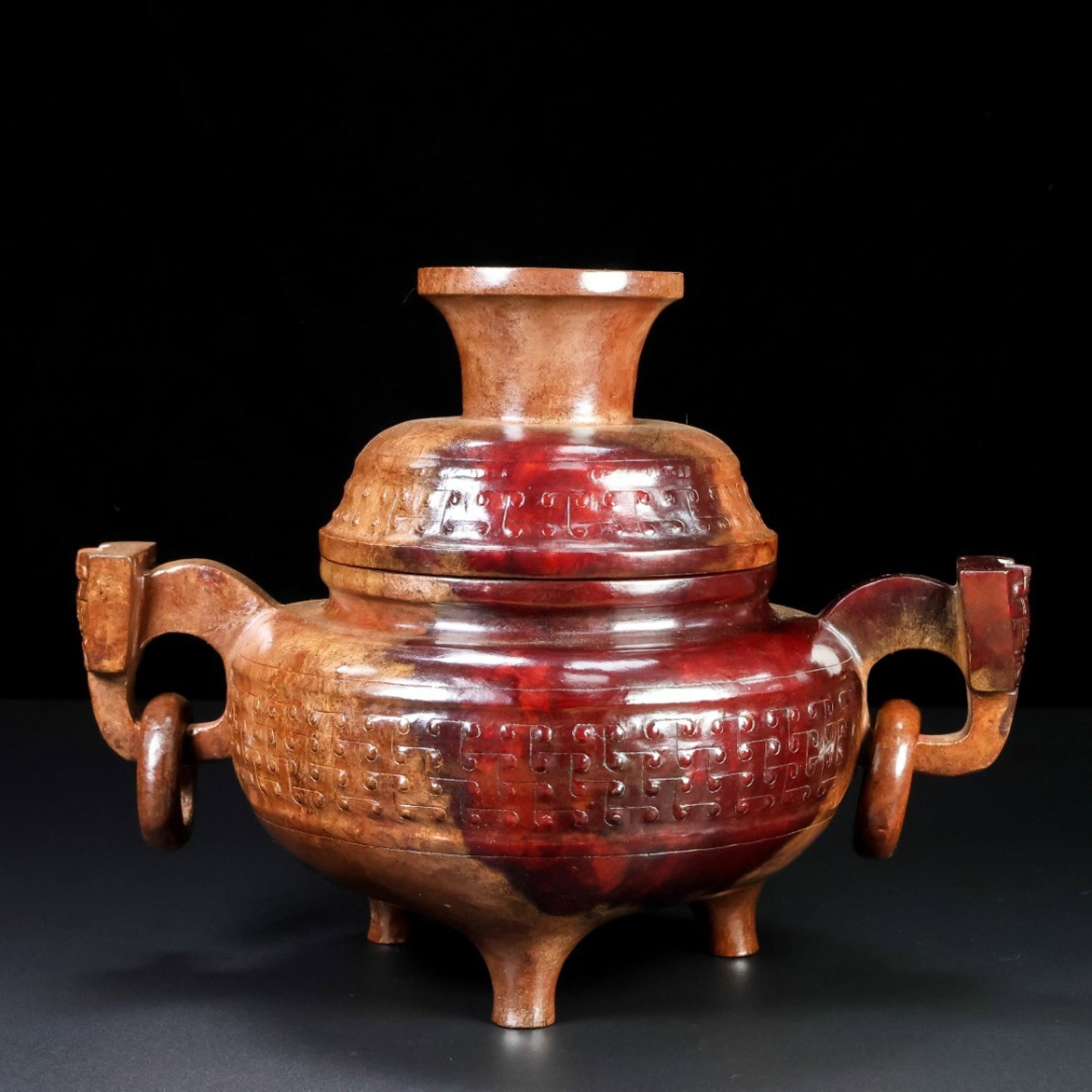 An Exquisite Archaic Jade Auspicious Cloud Pattern Beast-Ears Tripod Censer: An Exquisite Archaic Jade Auspicious Cloud Pattern Beast-Ears Tripod Censer,Ancient Time,China,Size:10.1inx7.5inx6.3in,Weight:2170g 高古玉祥云纹兽耳