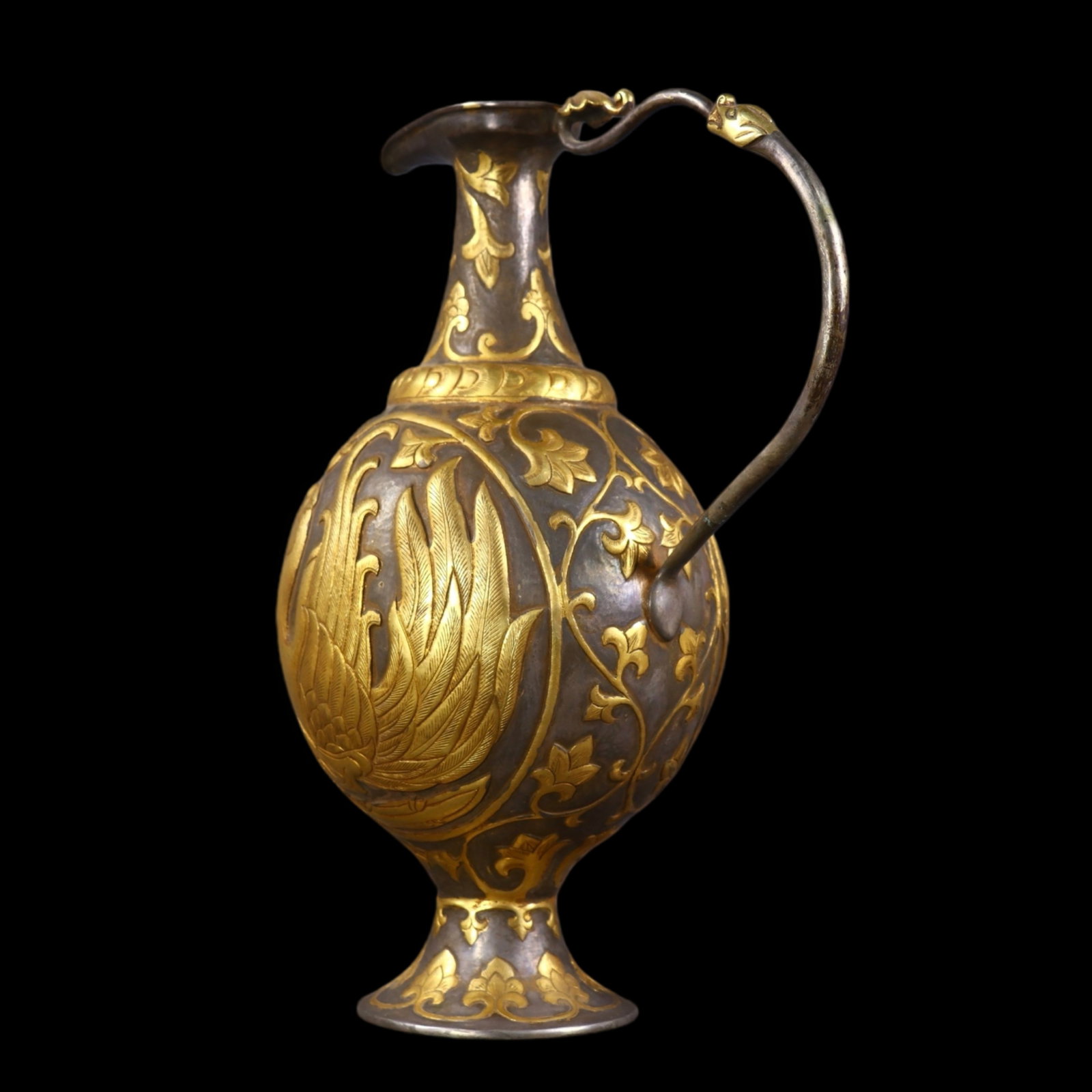 An Exquisite Gilt Beast Pattern Ewer - 7