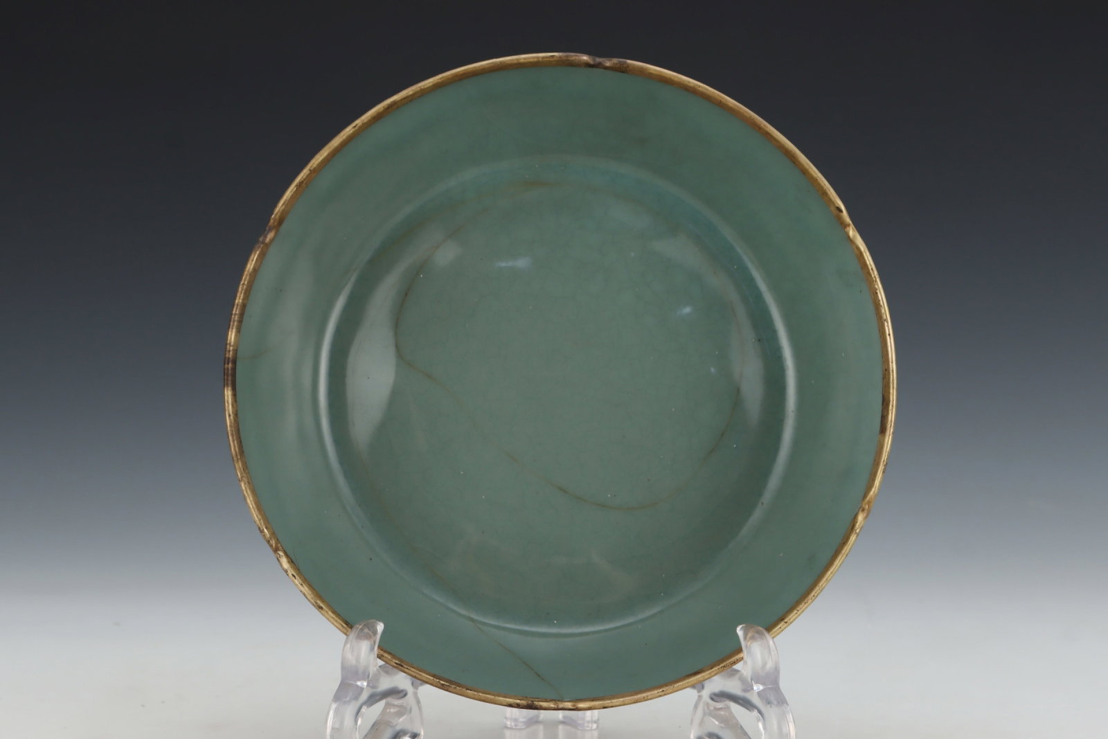 An Exquisite Guan yao Celadon Glazed Painted Gold Brush Washer,with an Imperial Poem by Emperor: An Exquisite Guan yao Celadon Glazed Painted Gold Brush Washer,with an Imperial Poem by Emperor Qianlong,Song Dynasty,China,Size:2.2inx7.4in 官窑粉青釉描金