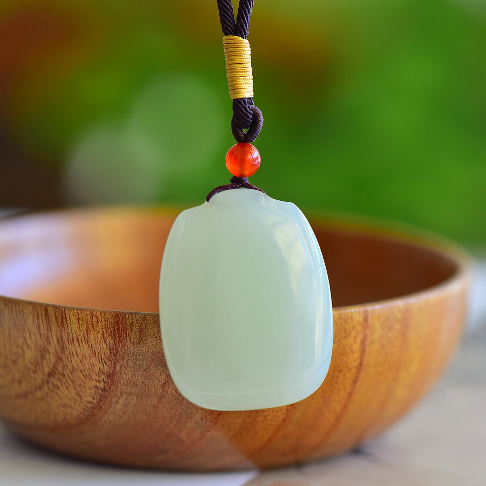 An Exquisite White Jade Pendant - 2