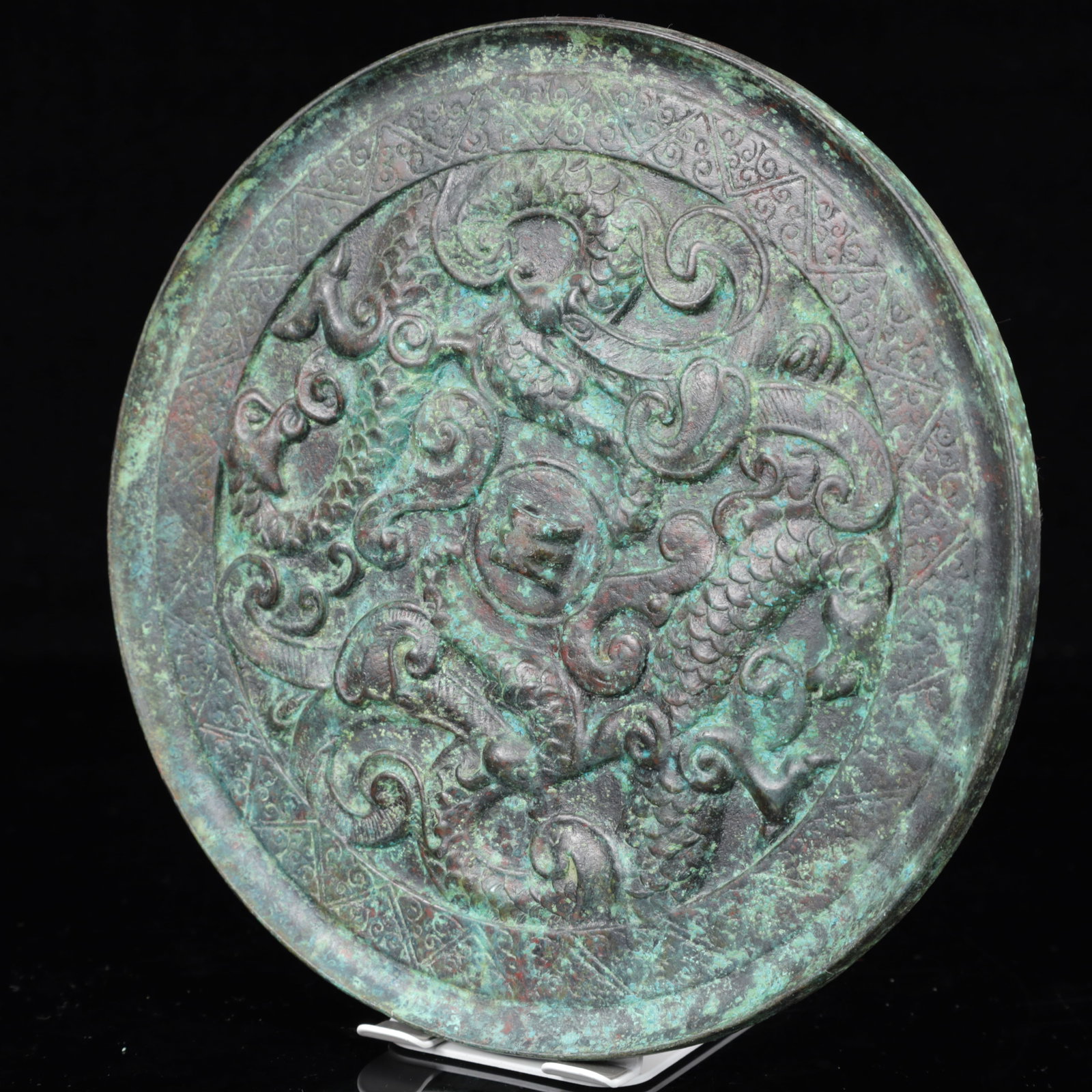 An Archaic Bronze Dragon Pattern Round Mirror - 7