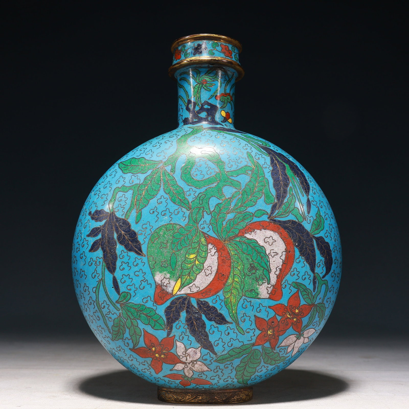 An Exquisite Cloisonne Flower and Fruit Pattern Vase: An Exquisite Cloisonne Flower and Fruit Pattern Vase,Ming Dynasty, China,Jingtai Four-character Mark,Size:7.9inx3.5inx10.8in,Weight:1500g 景泰蓝花果纹瓶,È