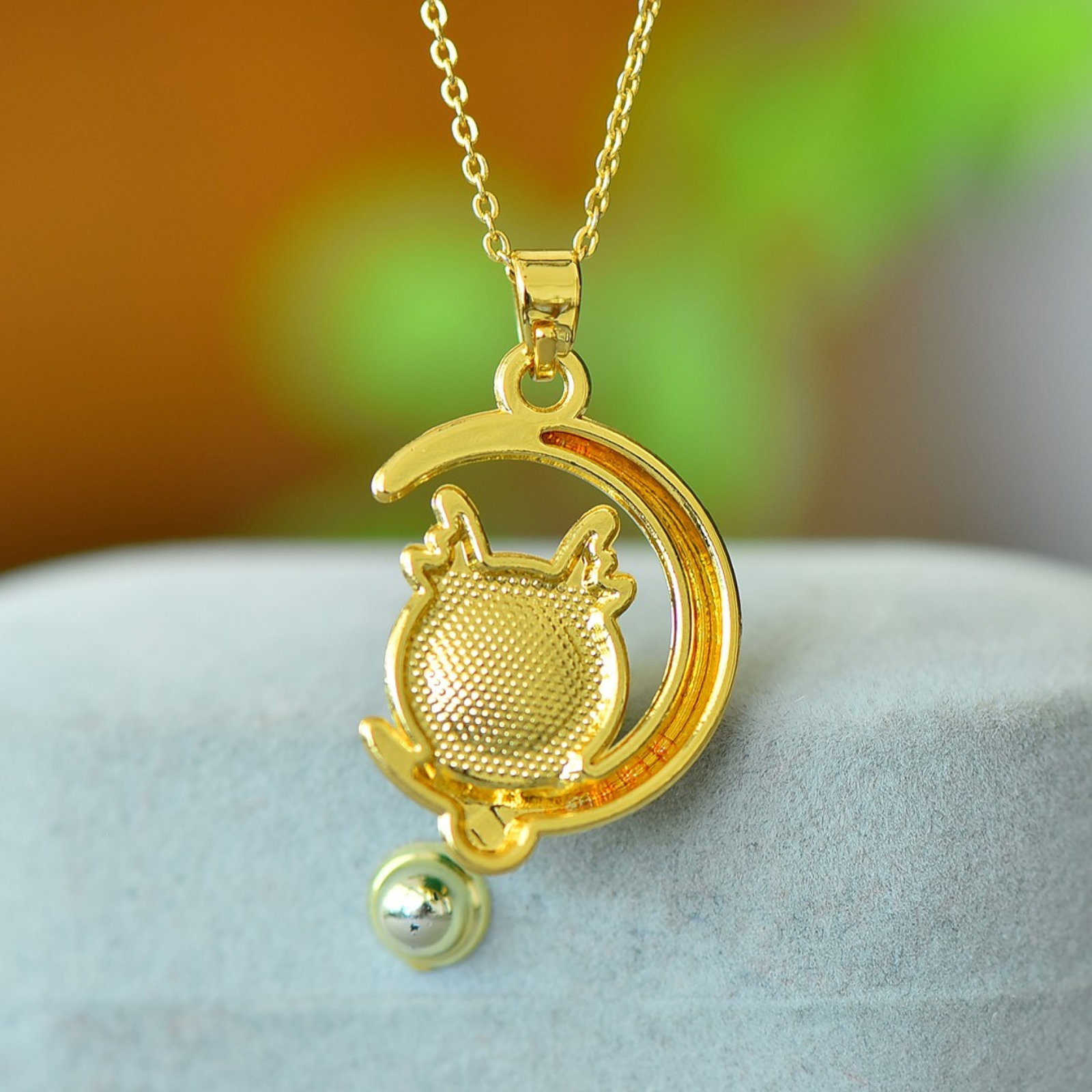 An Exquisite Pendant - 5