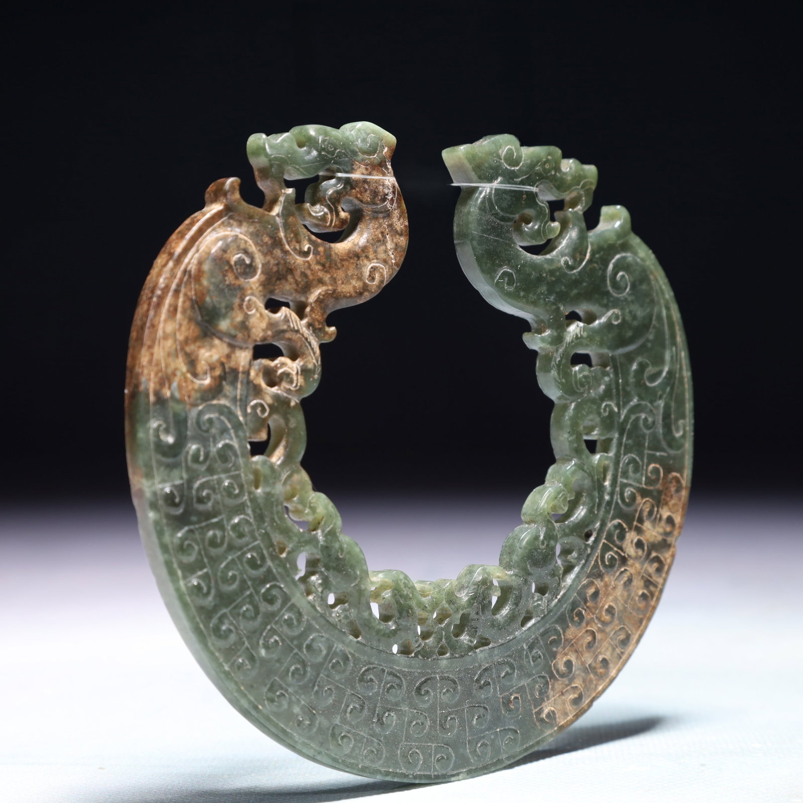 An Exquisite Jasper Dragon Pattern Ornament - 3