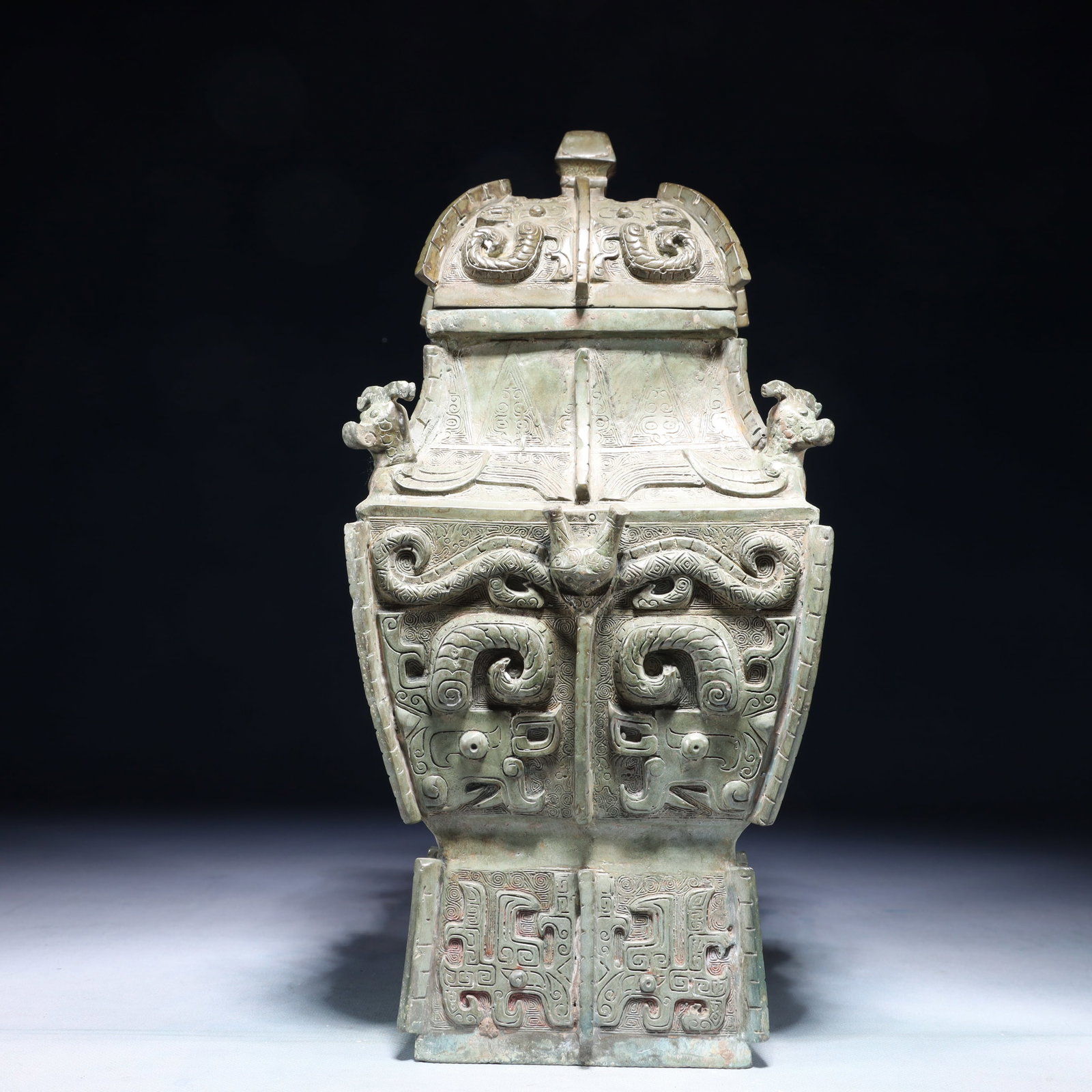 A Rare Bronze Dragon Pattern Pot - 7