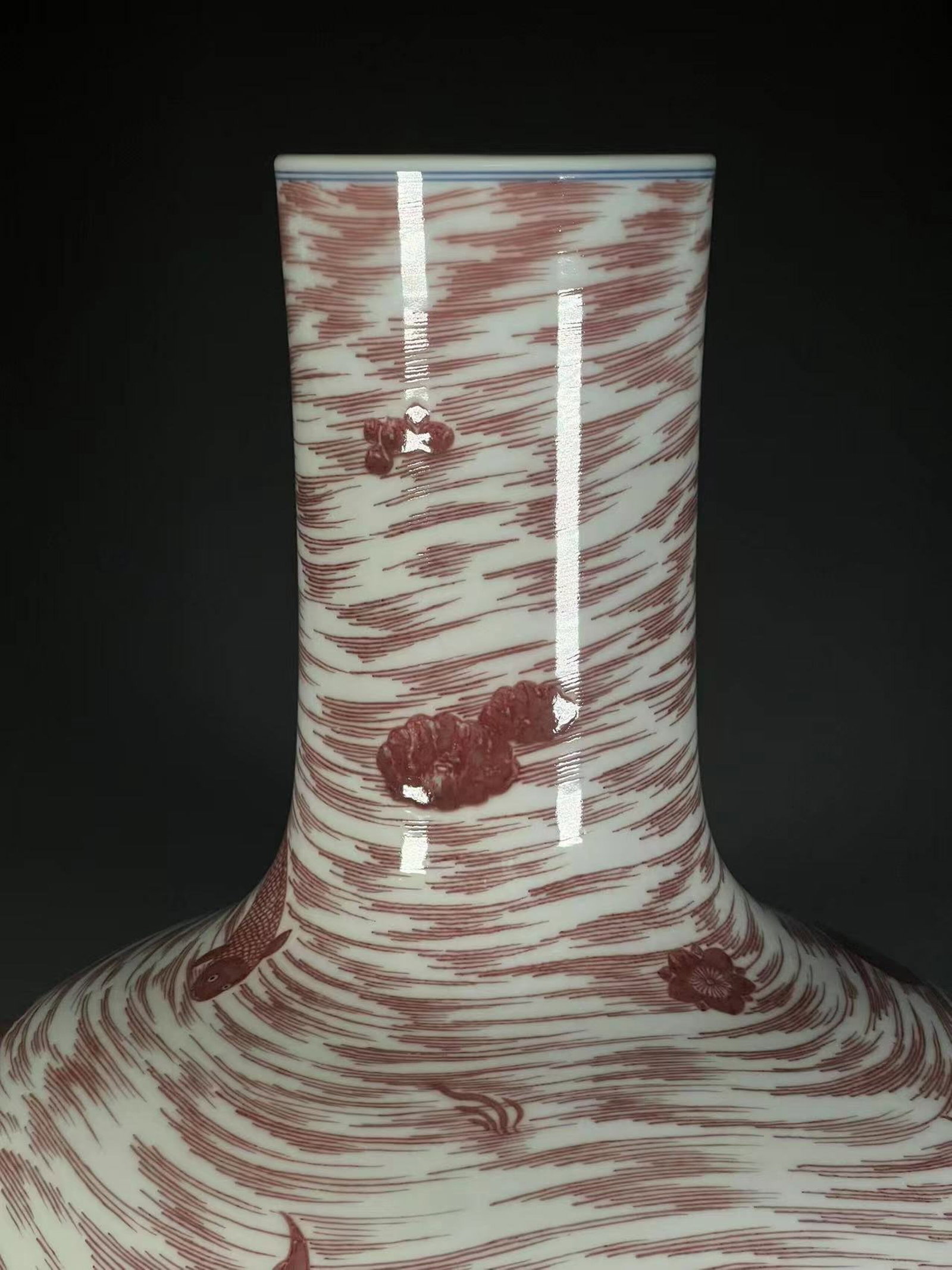 A Huge Underglaze-Red Fish Pattern Vase - 7