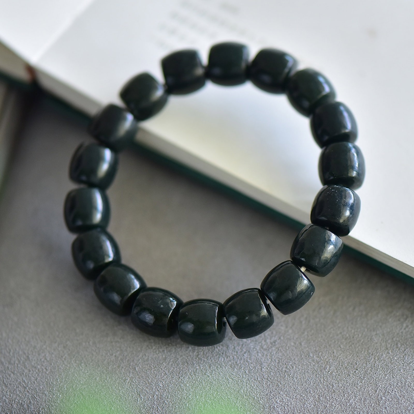 An Exquisite Sapphire Bracelets - 2