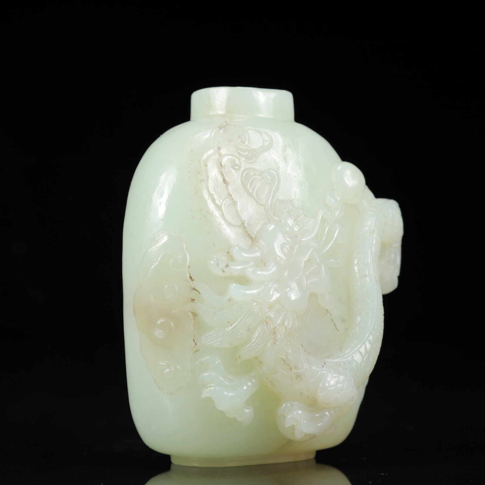 An Exquisite White Jade Dragon Pattern Snuff Bottle - 4