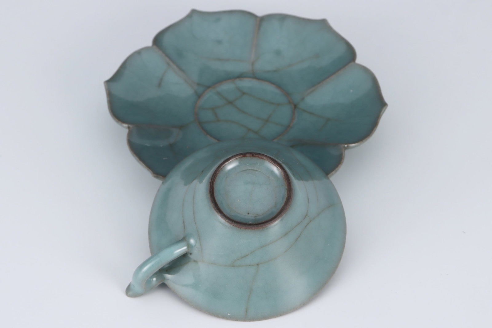 An Exquisite Guan yao Celadon Glazed Cup,with Tray - 7