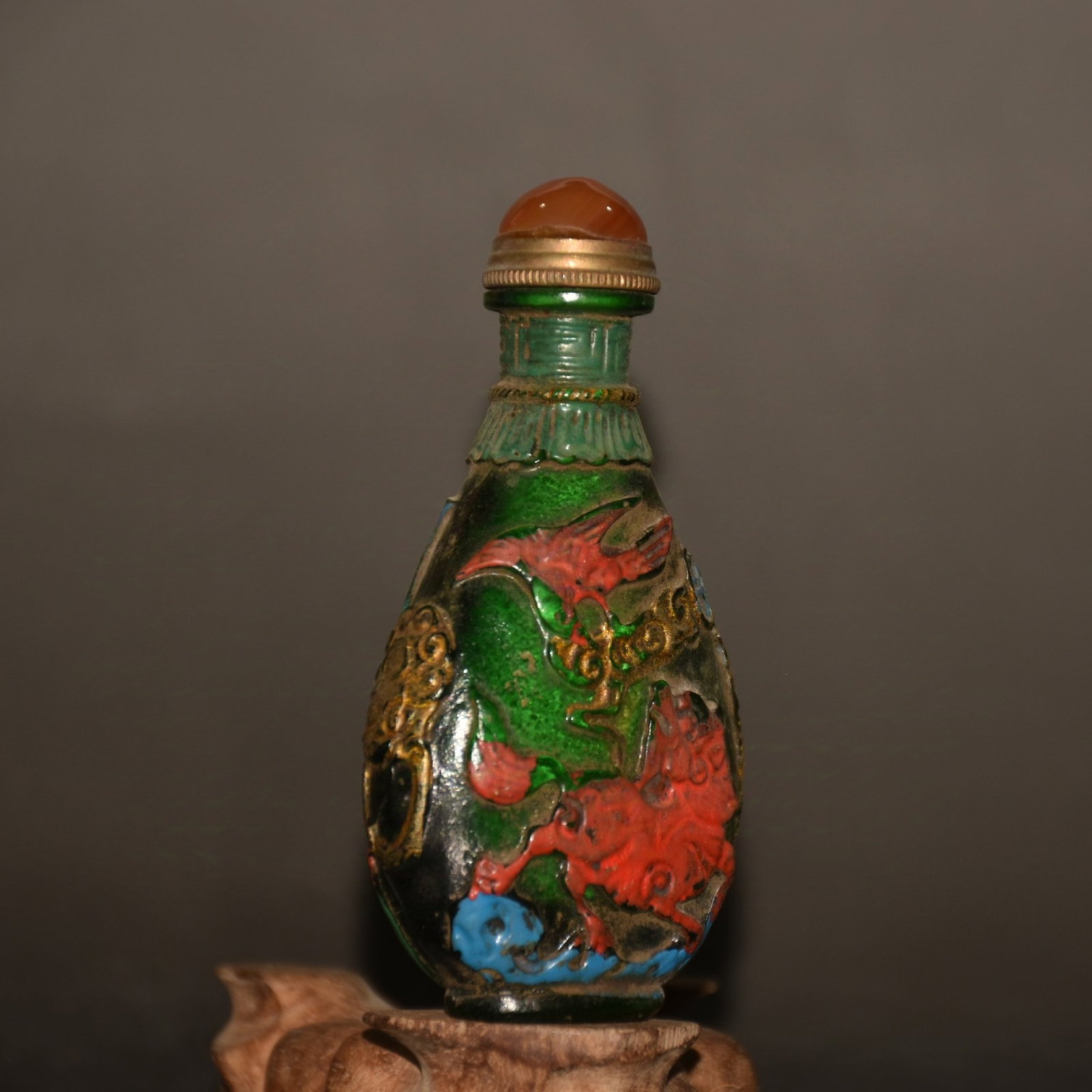 An Exquisite Glass Beast Pattern Snuff Bottle - 2