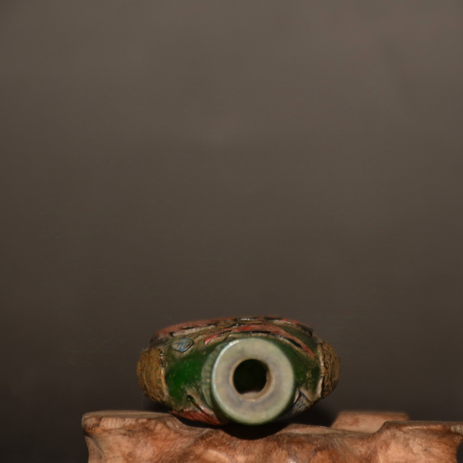 An Exquisite Glass Beast Pattern Snuff Bottle - 8