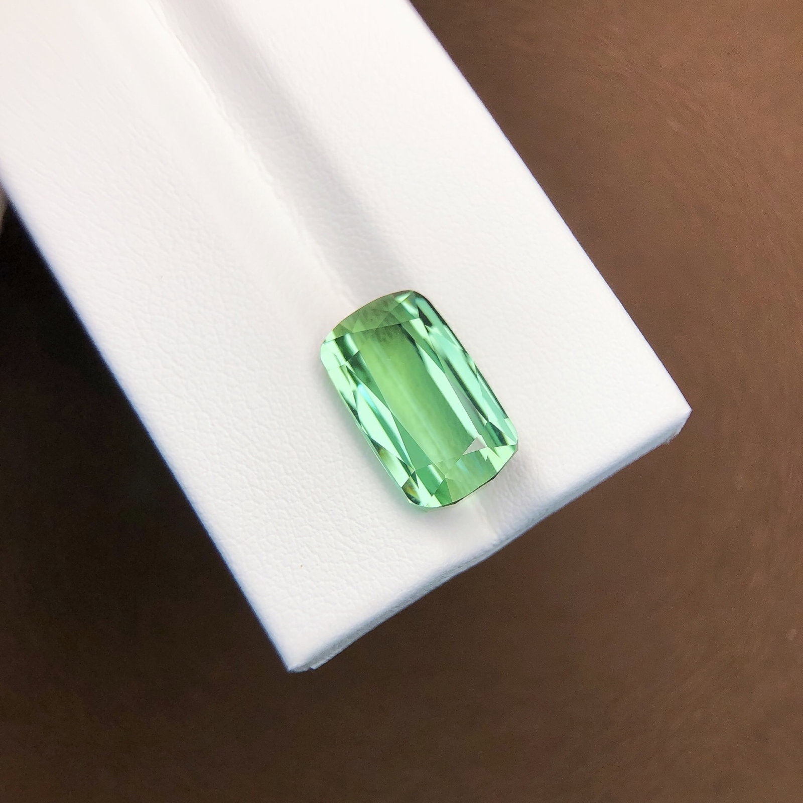 7.02Ctw Natural Tourmaline Loose: 7.02Ctw Natural Tourmaline Loose,Size:13.5mmx8.3mmx6.1mm 7.02Ctw天然碧玺裸石