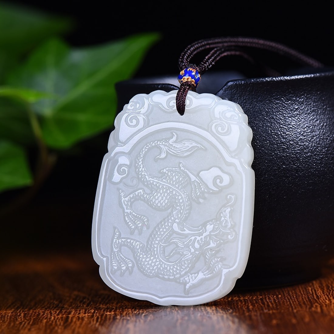 An Exquisite White Jade Dragon Pattern Pendant - 2
