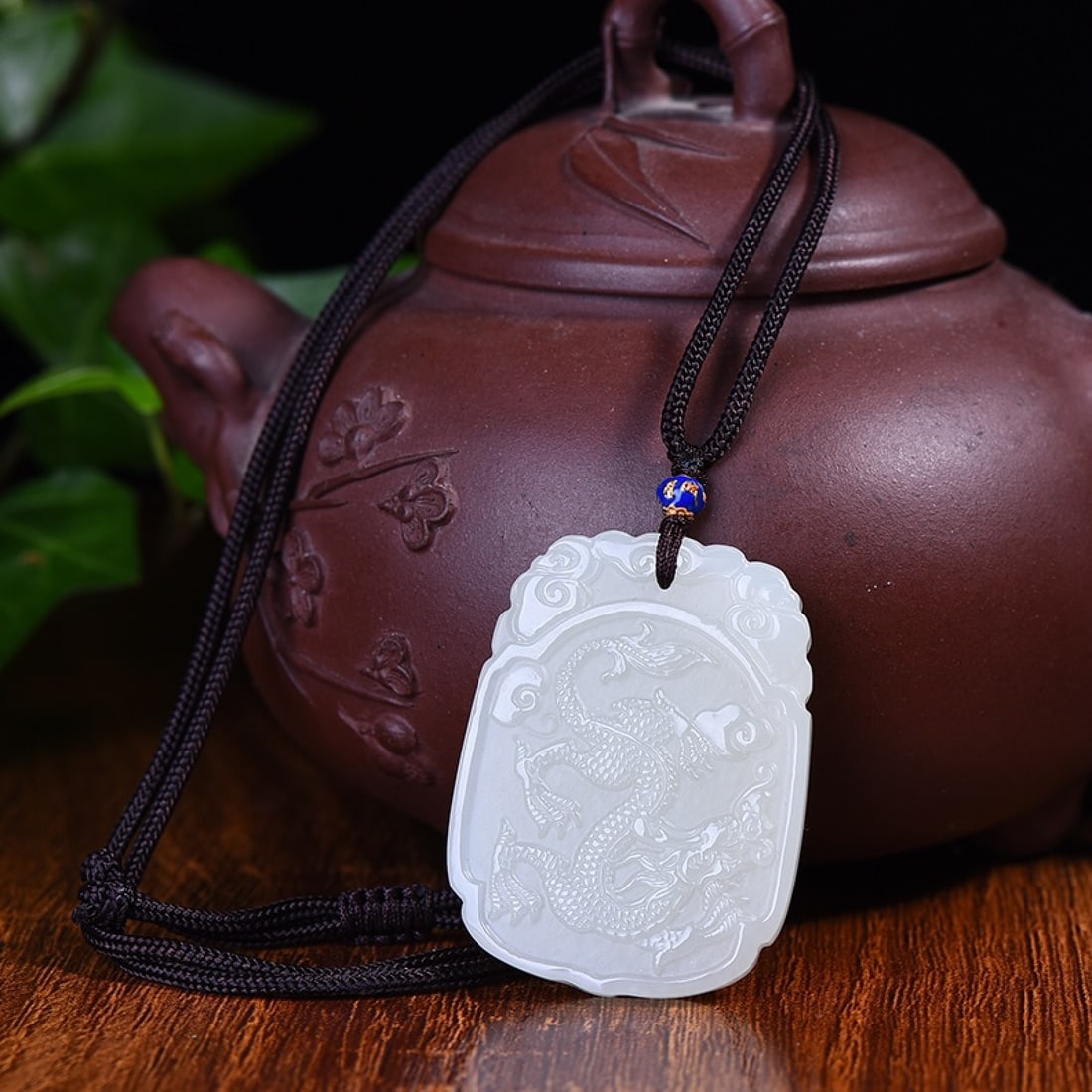 An Exquisite White Jade Dragon Pattern Pendant - 4