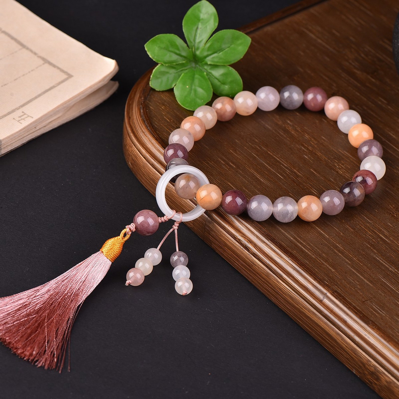 An Exquisite Jadeite Bracelets - 3