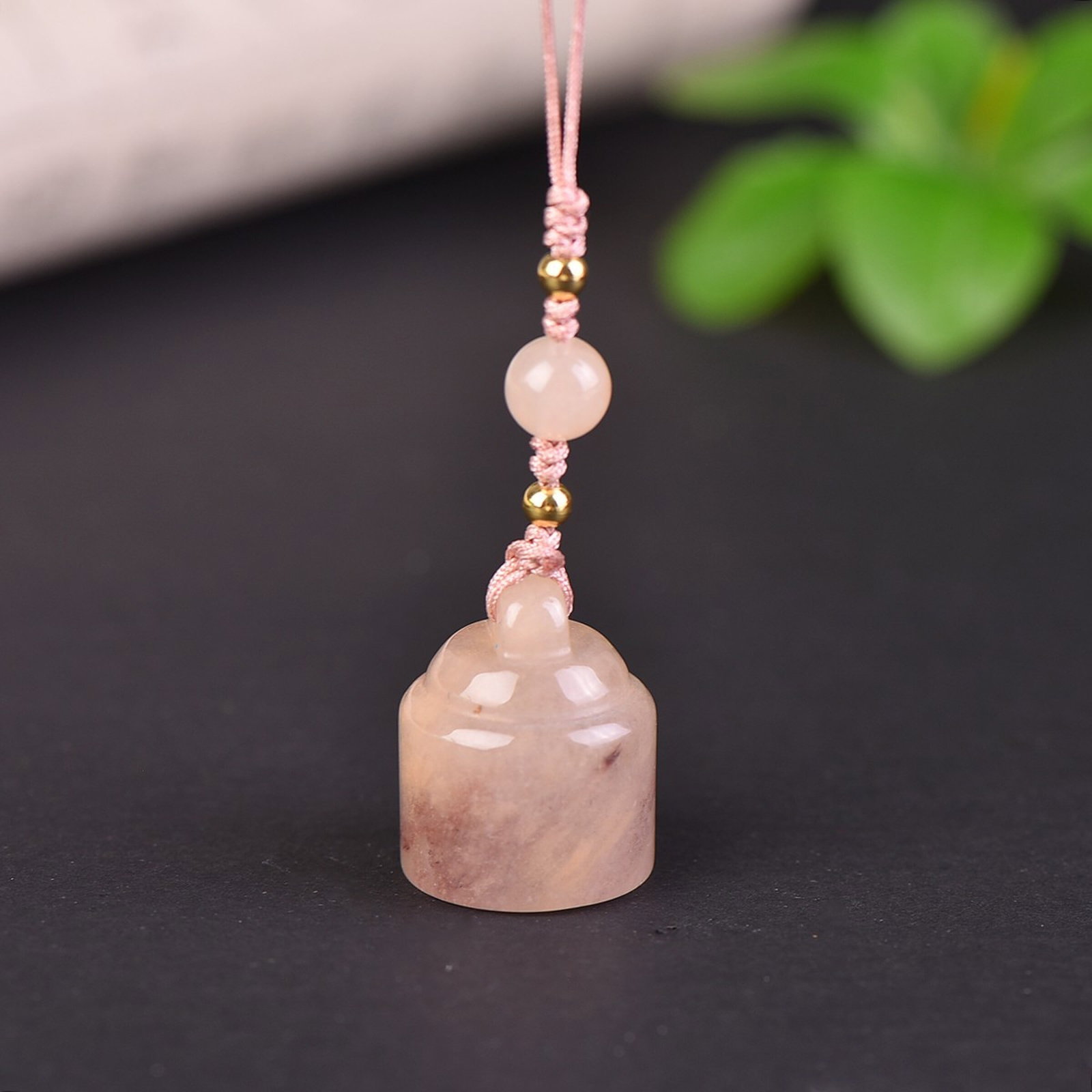 An Exquisite Jadeite Pendant - 2