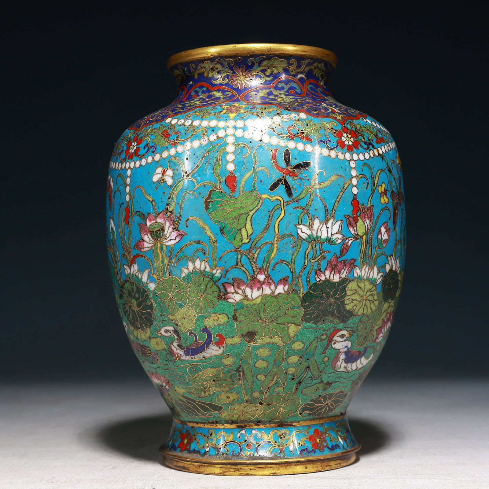 An Exquisite Cloisonne Flower Pattern Jar - 5