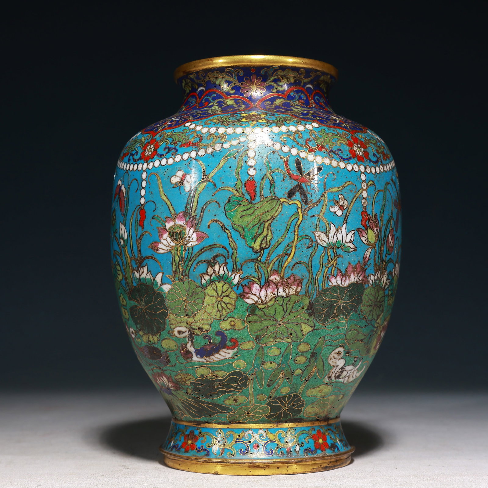 An Exquisite Cloisonne Flower Pattern Jar - 7