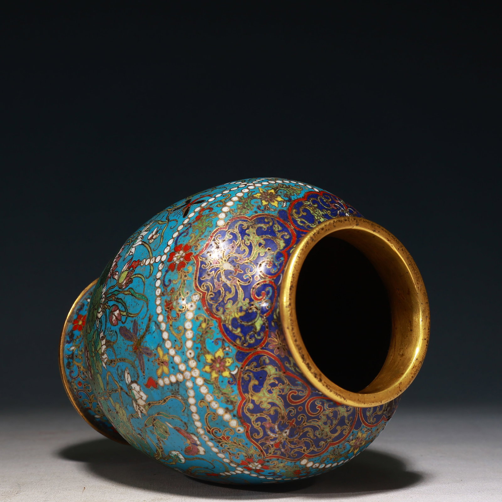 An Exquisite Cloisonne Flower Pattern Jar - 8