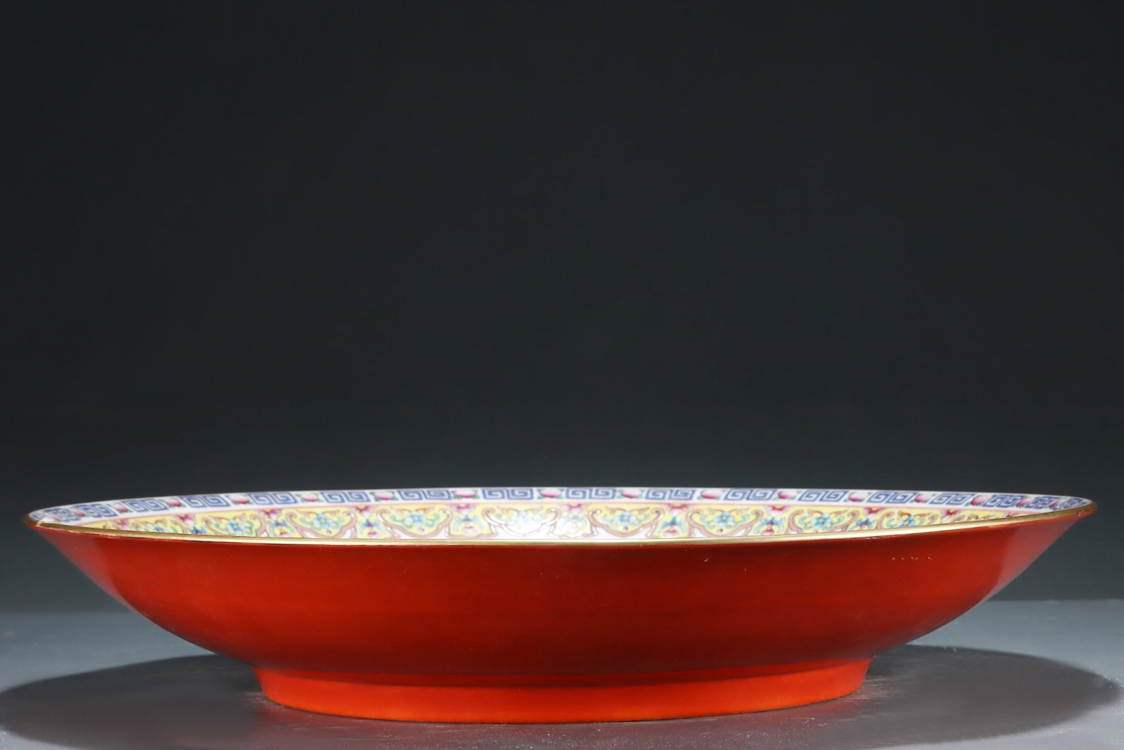 An Exquisite Blue and White Ruby Red-Glazed Auspicious Cloud Pattern Dragon Pattern Plate,With - 5
