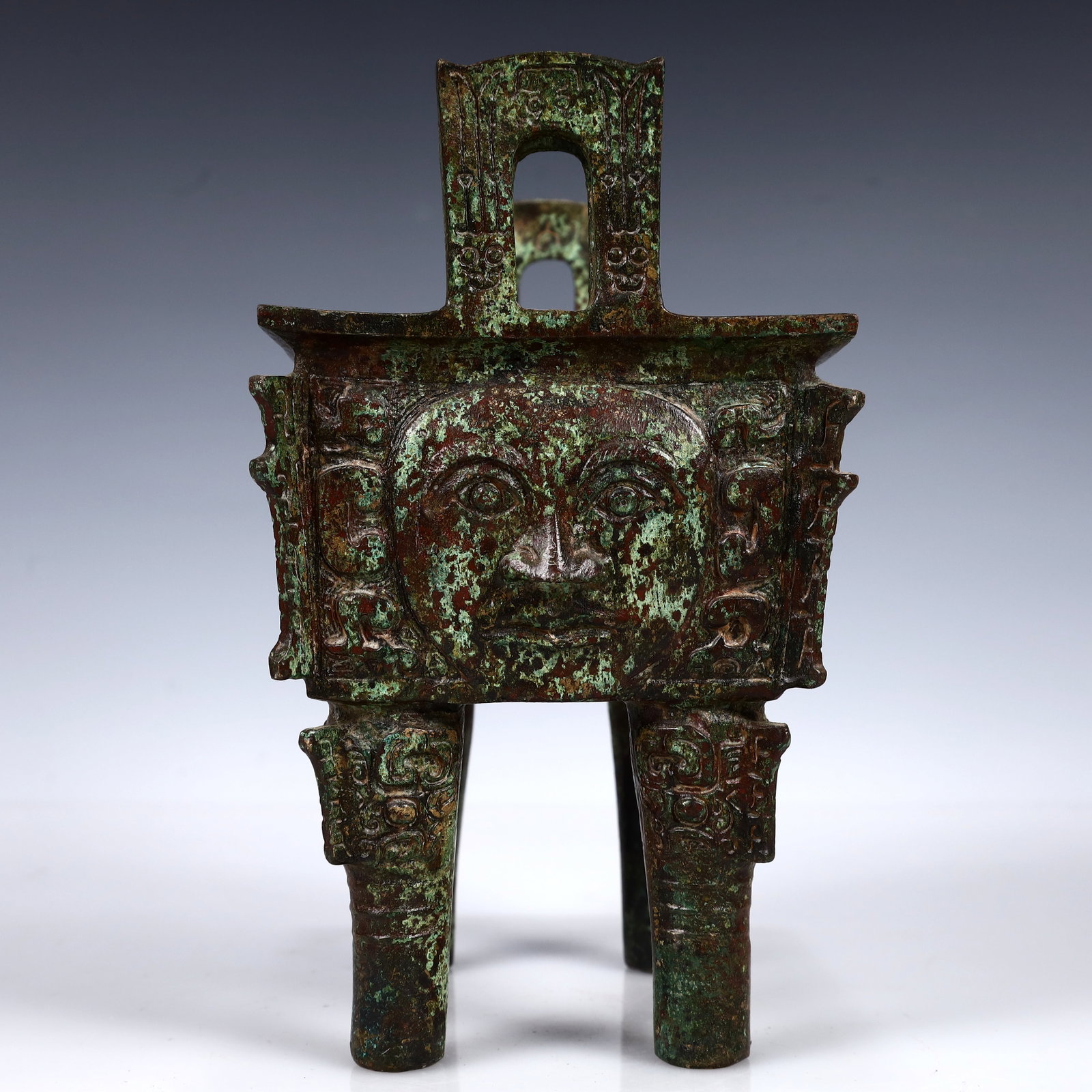 A Rare Bronze Human-Face Pattern Ding - 5