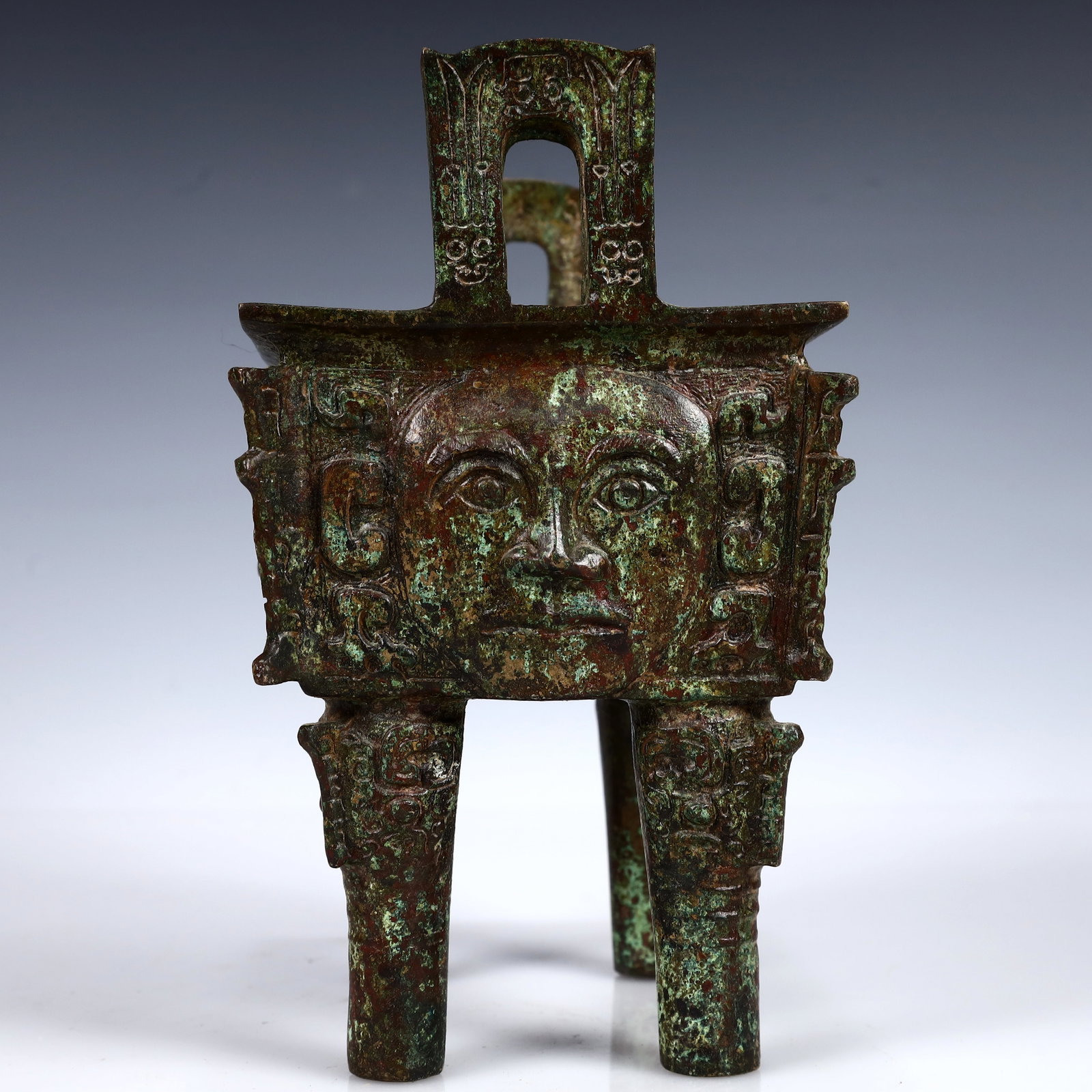 A Rare Bronze Human-Face Pattern Ding - 7