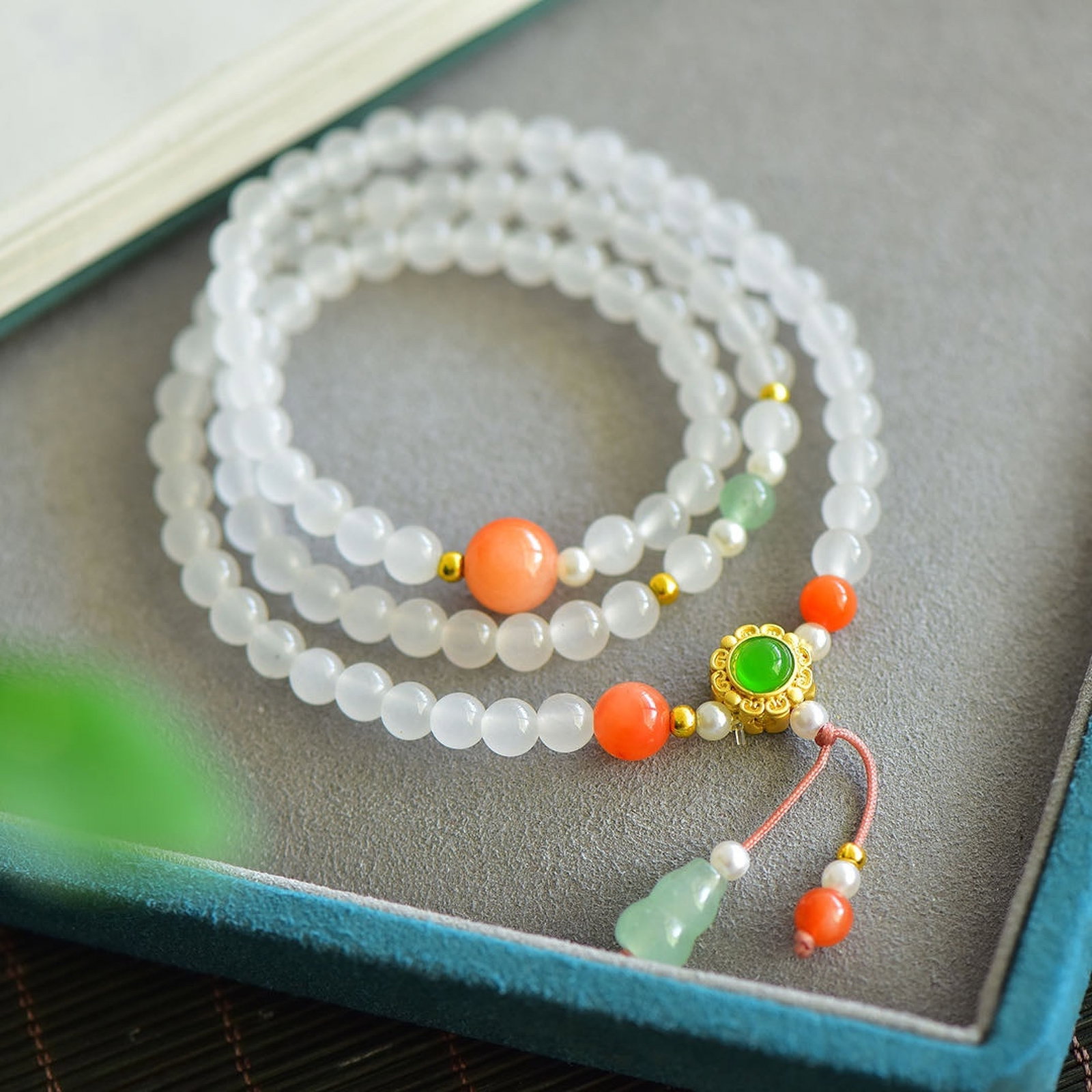 An Exquisite White Jade Bracelets - 3