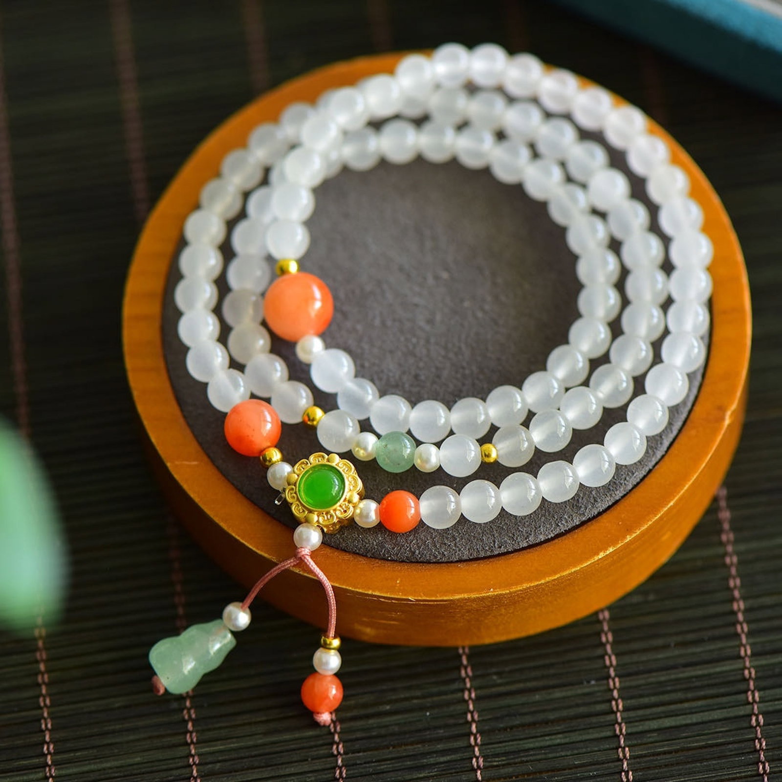 An Exquisite White Jade Bracelets - 6