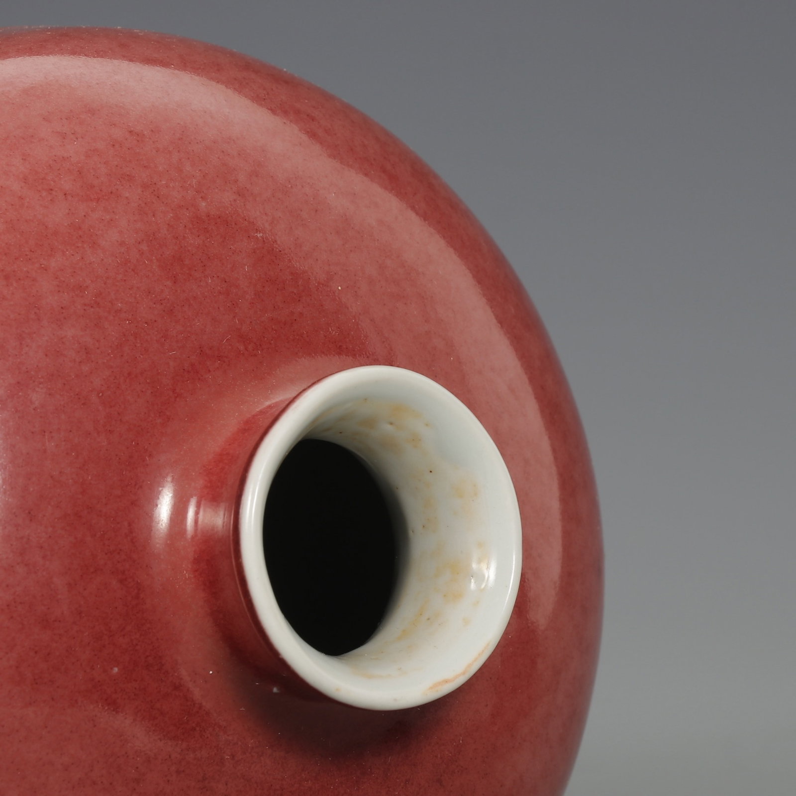 A Rare Ruby red-Glazed Bottle - 8