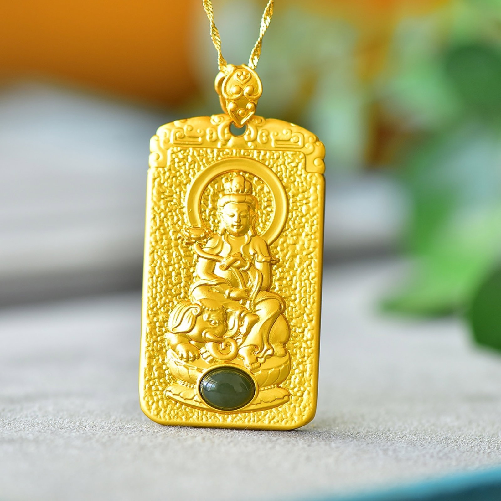 An Exquisite Bronze-Gold Plated Inlaid Jasper Statue of Samantabhadra: An Exquisite Bronze-Gold Plated Inlaid Jasper Statue of Samantabhadra,Size:6mmx8mm 铜镀金镶碧玉普贤菩萨像