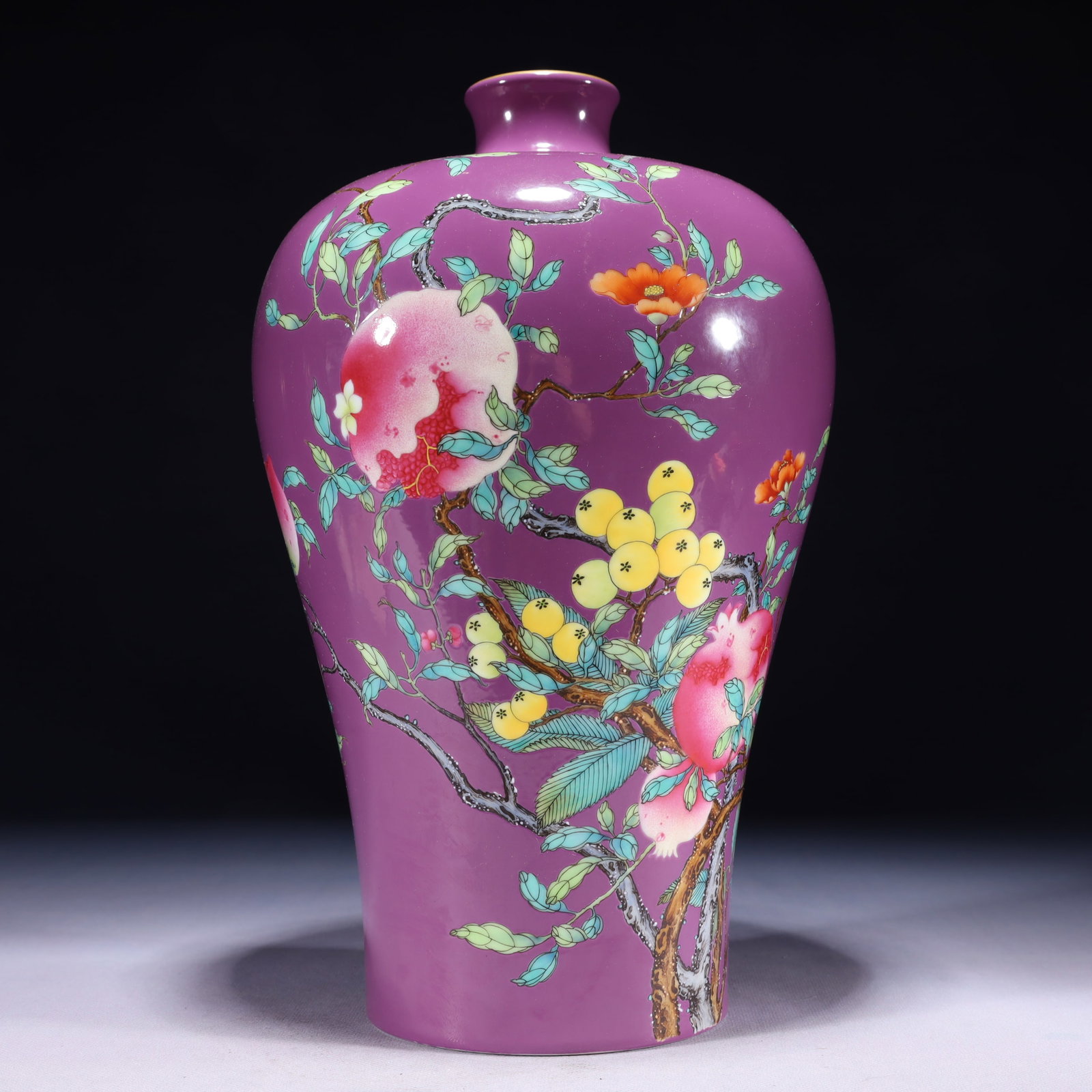 An Exquisite Purple Glazed Famille-Rose Painted Gold Flower and Fruit Pattern Vase: An Exquisite Purple Glazed Famille-Rose Painted Gold Flower and Fruit Pattern Vase 紫釉粉彩描金花果纹瓶,中国清代,