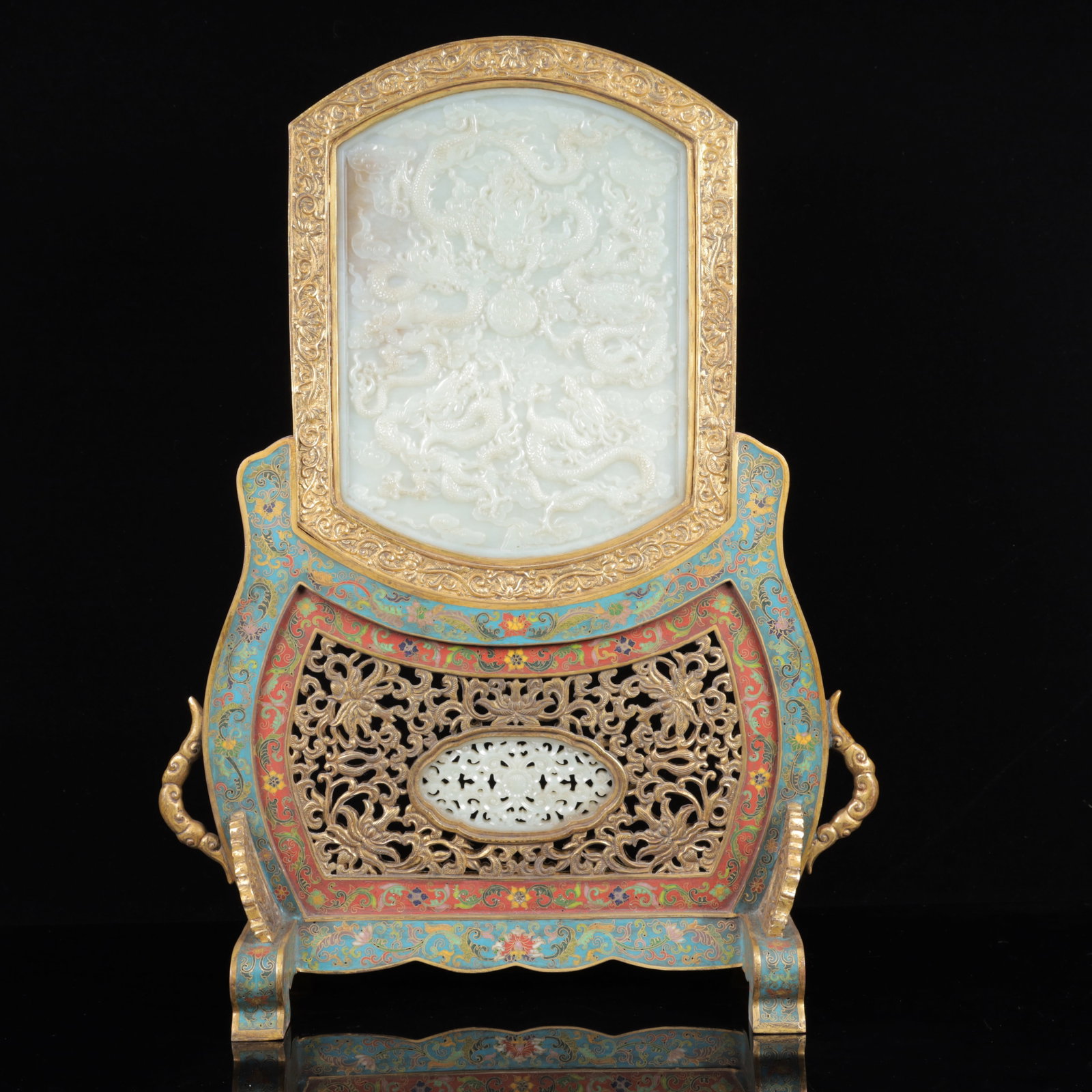 An Exquisite Cloisonne Inlaid White Jade Dragon Pattern Table Screen,with poem: An Exquisite Cloisonne Inlaid White Jade Dragon Pattern Table Screen,with poem,Qing Dynasty, China,Qianlong Four-character Mark,Size:18.9inx14.6inx5.5in,Weight:4150g 景泰蓝嵌&#