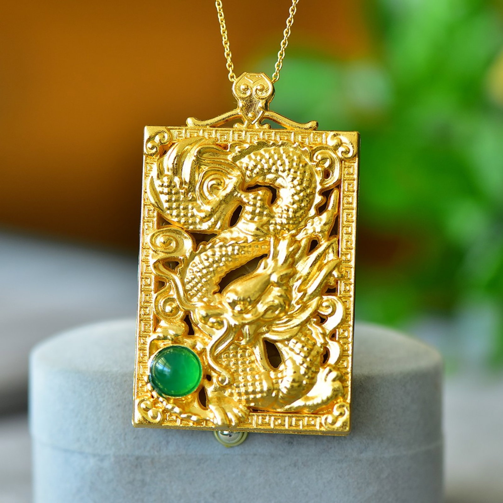 An Exquisite Dragon Pattern Pendant: An Exquisite Dragon Pattern Pendant,Size:8mmx8mm 龙纹吊坠