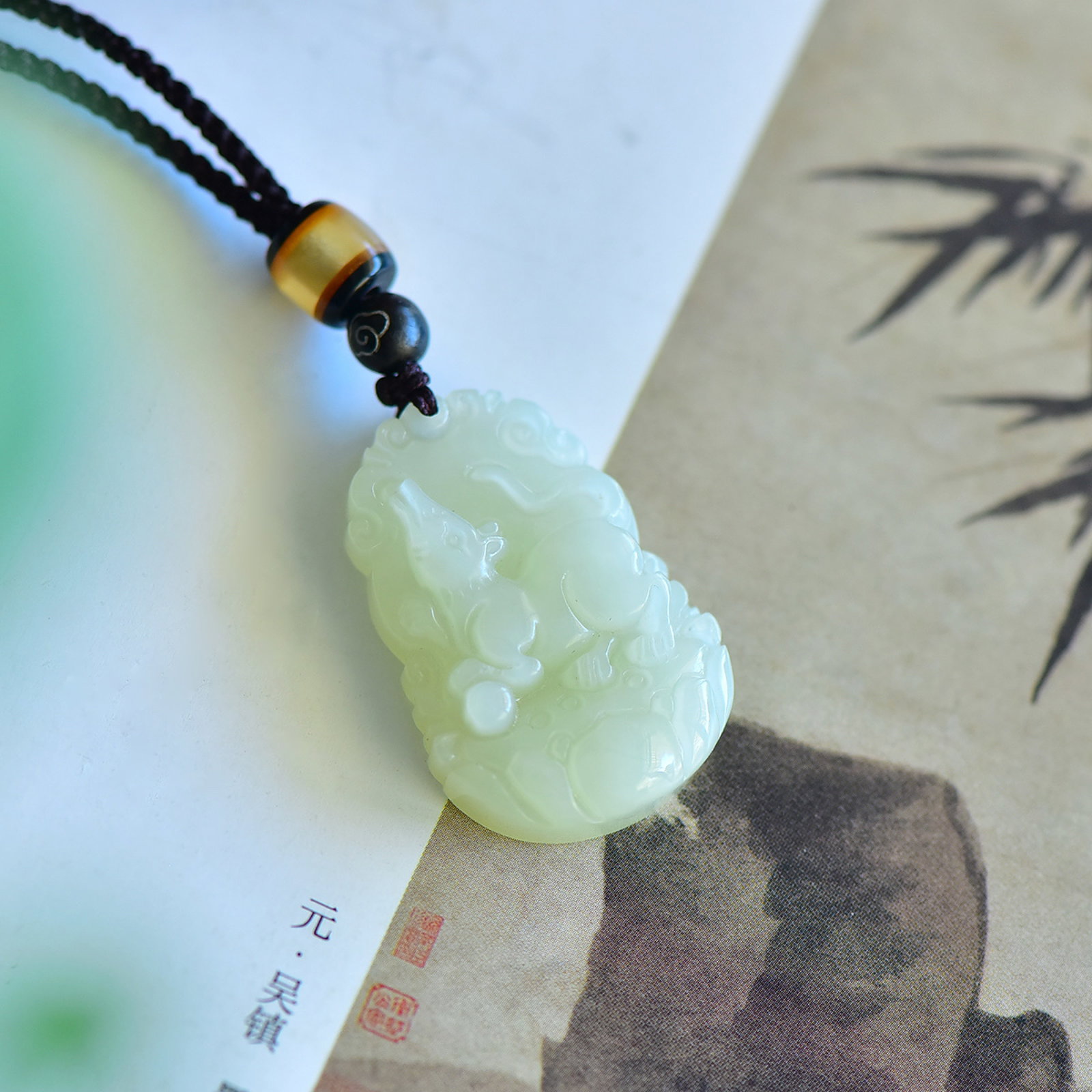 An Exquisite Greenish Jade Mouse Pattern Pendant - 4