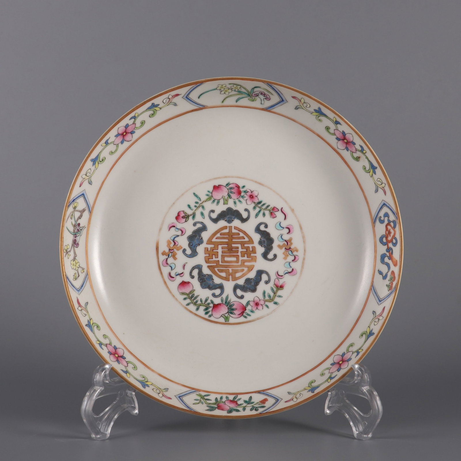 An Exquisite Yellow Ground Famille-Rose Bats and Peach Pattern Plate: An Exquisite Yellow Ground Famille-Rose Bats and Peach Pattern Plate,Qing Dynasty,China,Tongzhi Six-character Mark,Size:1.6inx7.7in 黄地粉彩福寿纹盘
