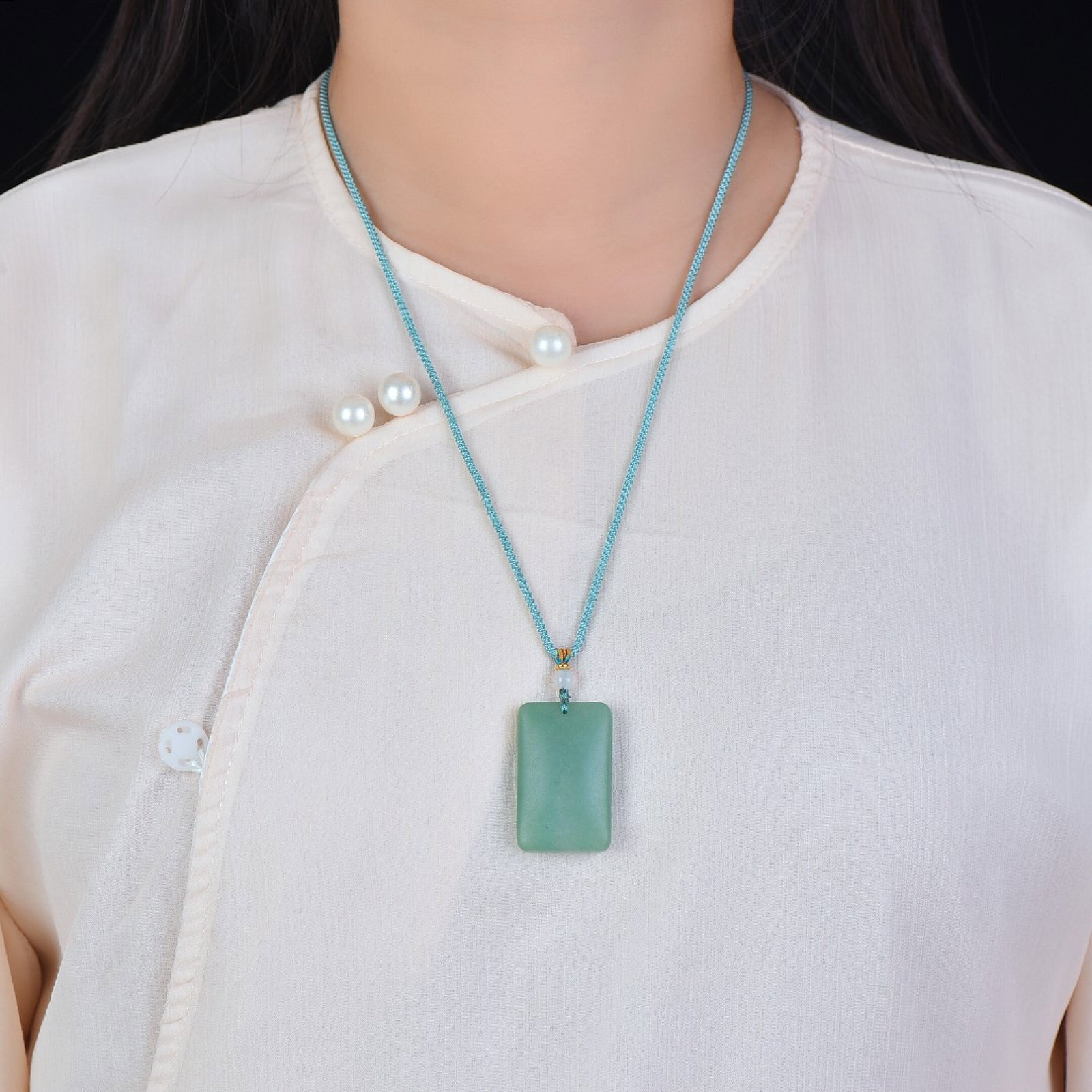 An Exquisite Greenish Jade Pendant: An Exquisite Greenish Jade Pendant,Size:25mmx40mm 青玉挂件