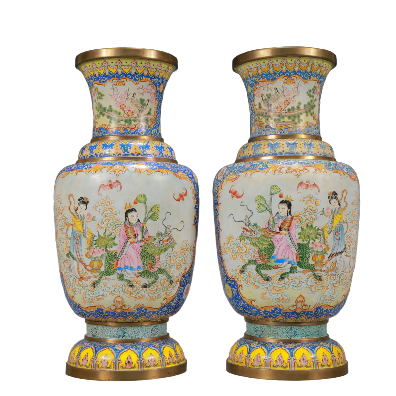 A Pair of Rare Painted Enamel Character and Story Pattern Vases: A Pair of Rare Painted Enamel Character and Story Pattern Vases,Qing Dynasty, China,Qianlong Four-character Mark,Size:6.7inx15in,Total Weight:4700g 一对画珐琅人