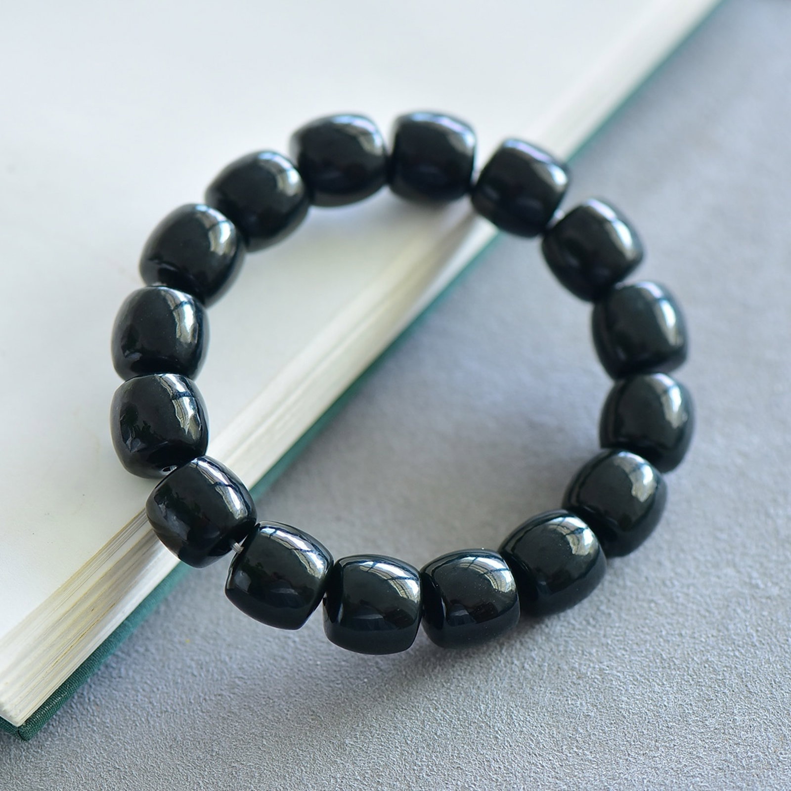 An Exquisite Sapphire Bracelets - 2