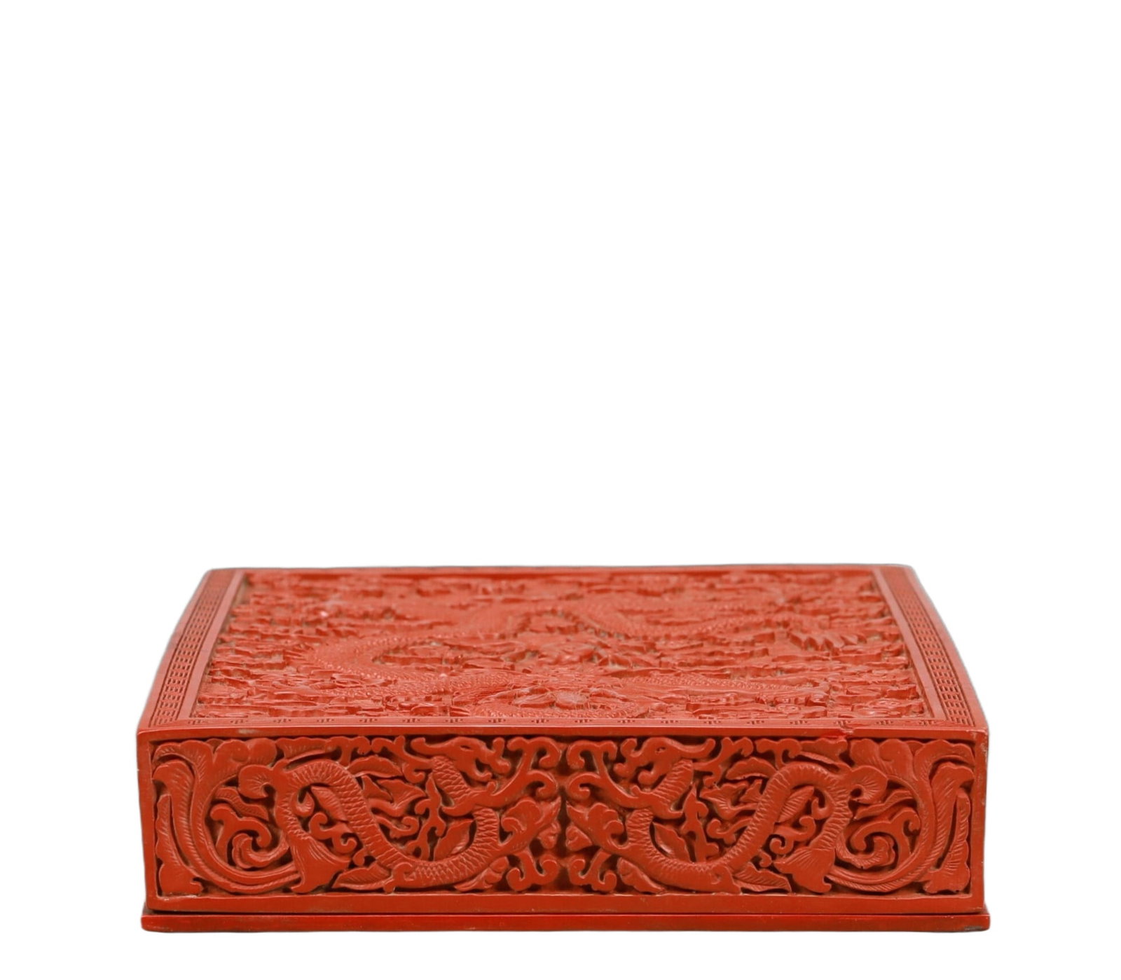 A Craved Red Lacquer Auspicious Cloud and Dragon Pattern Box - 8