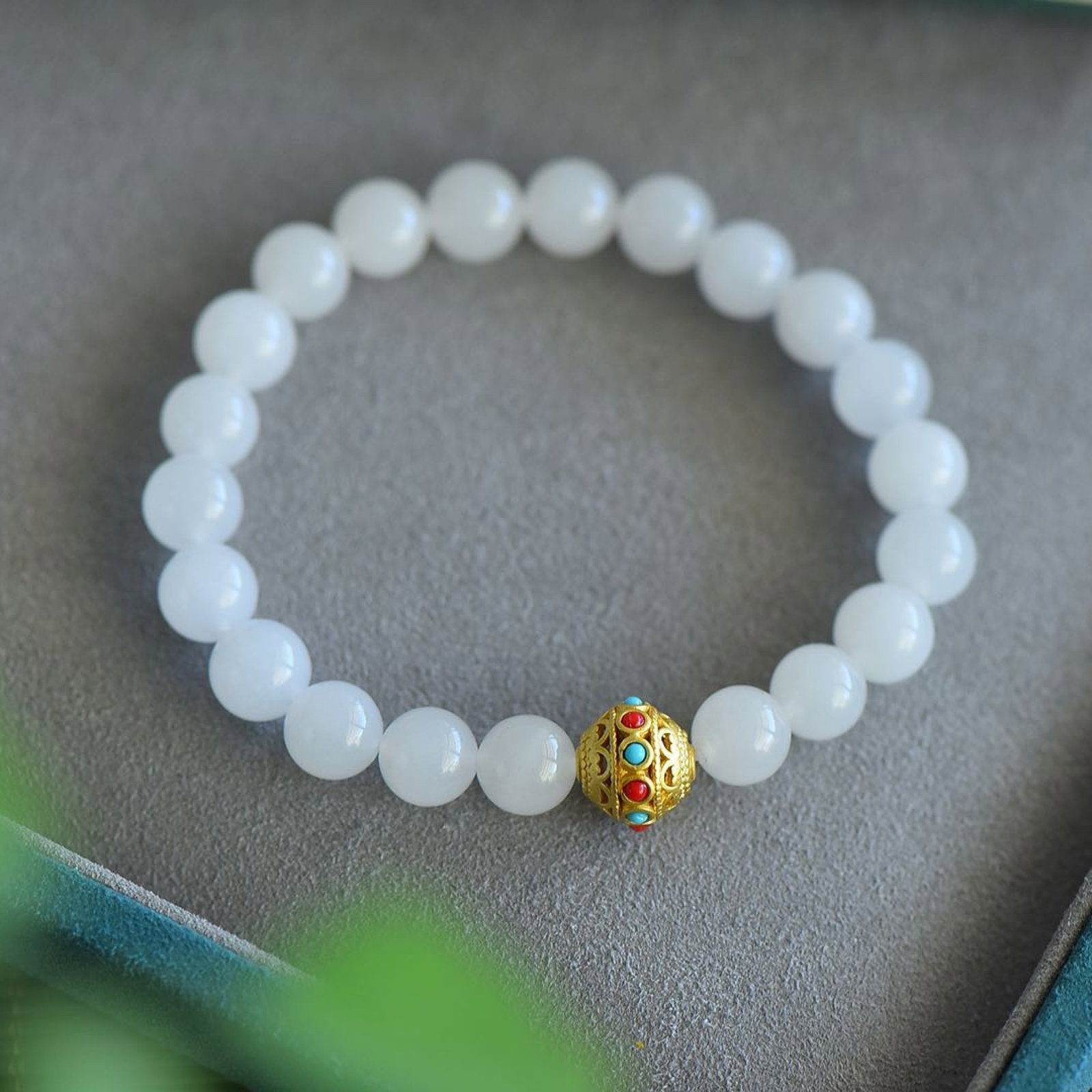 An Exquisite White Jade Bracelets - 4