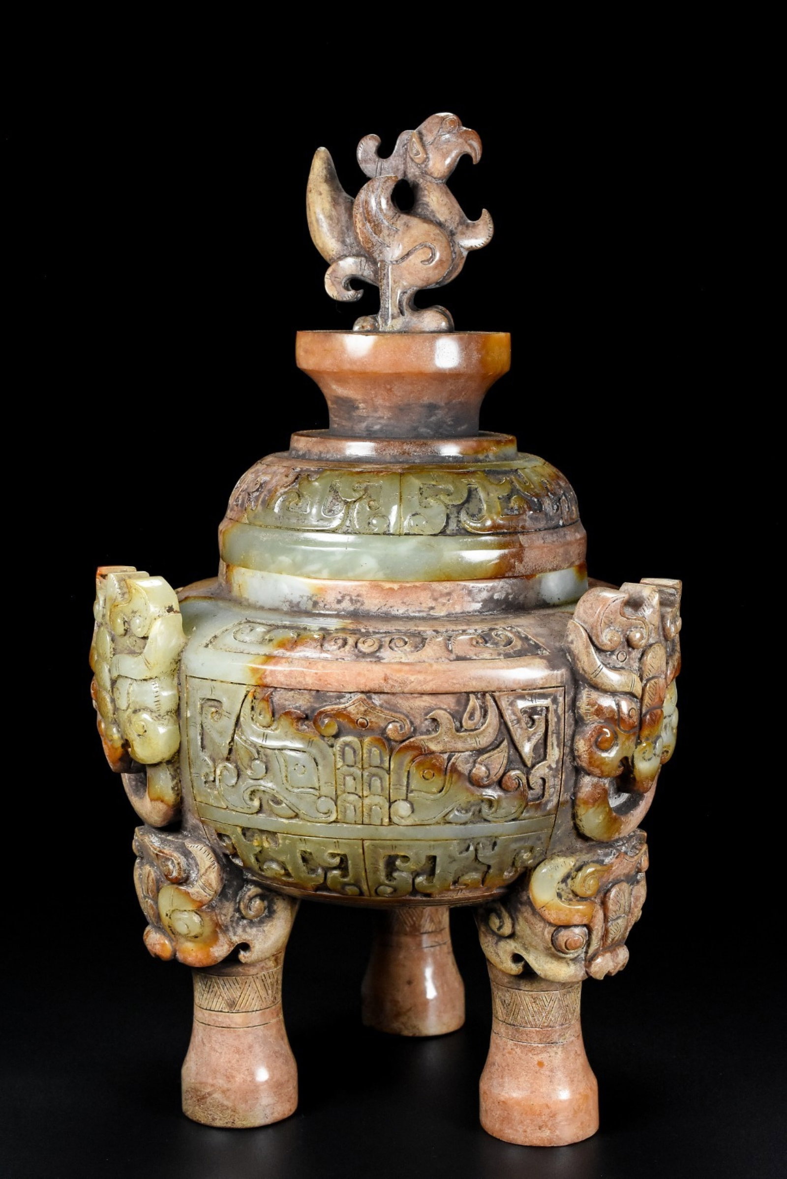 An Exquisite White Jade Beast-Face Pattern Beast-Ears Tripod Censer: An Exquisite White Jade Beast-Face Pattern Beast-Ears Tripod Censer,Qing Dynasty,China,Size:10.6inx6.6in,Weight:2270g 白玉兽面纹兽耳三足香&#