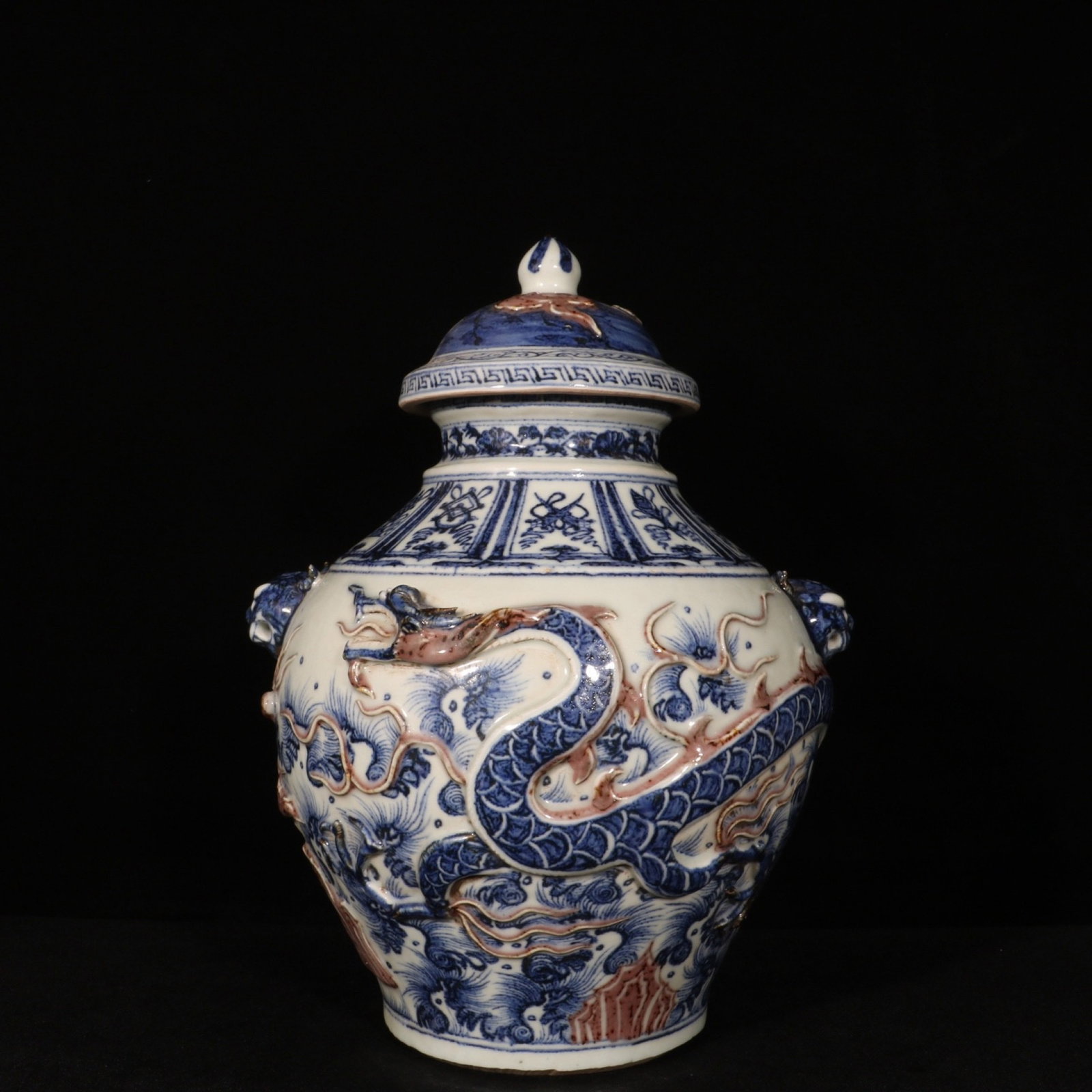 A Rare Blue and White Underglaze-Red Seawater and Dragon Pattern Beast-Ears Jar with Cover: A Rare Blue and White Underglaze-Red Seawater and Dragon Pattern Beast-Ears Jar with Cover,Yuan Dynasty,China,Size:13.8inx10.2in