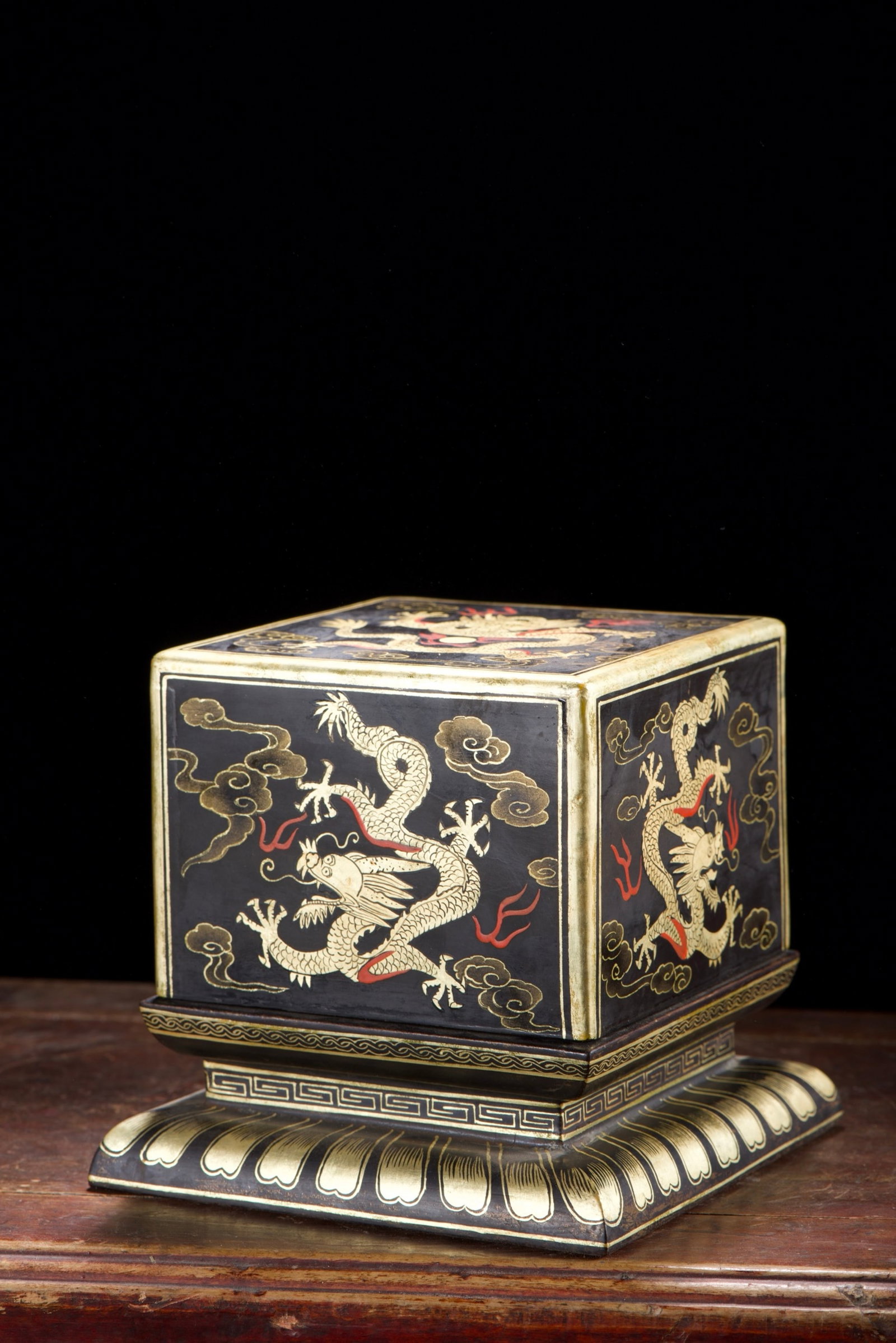 An Exquisite Carved Lacquer Painted Gold Auspicious Cloud and Dragon Pattern Box: An Exquisite Carved Lacquer Painted Gold Auspicious Cloud and Dragon Pattern Box,Qing Dynasty,China,Size:5.9inx5.9in,Weight:715g 漆器描金祥云龙纹盒