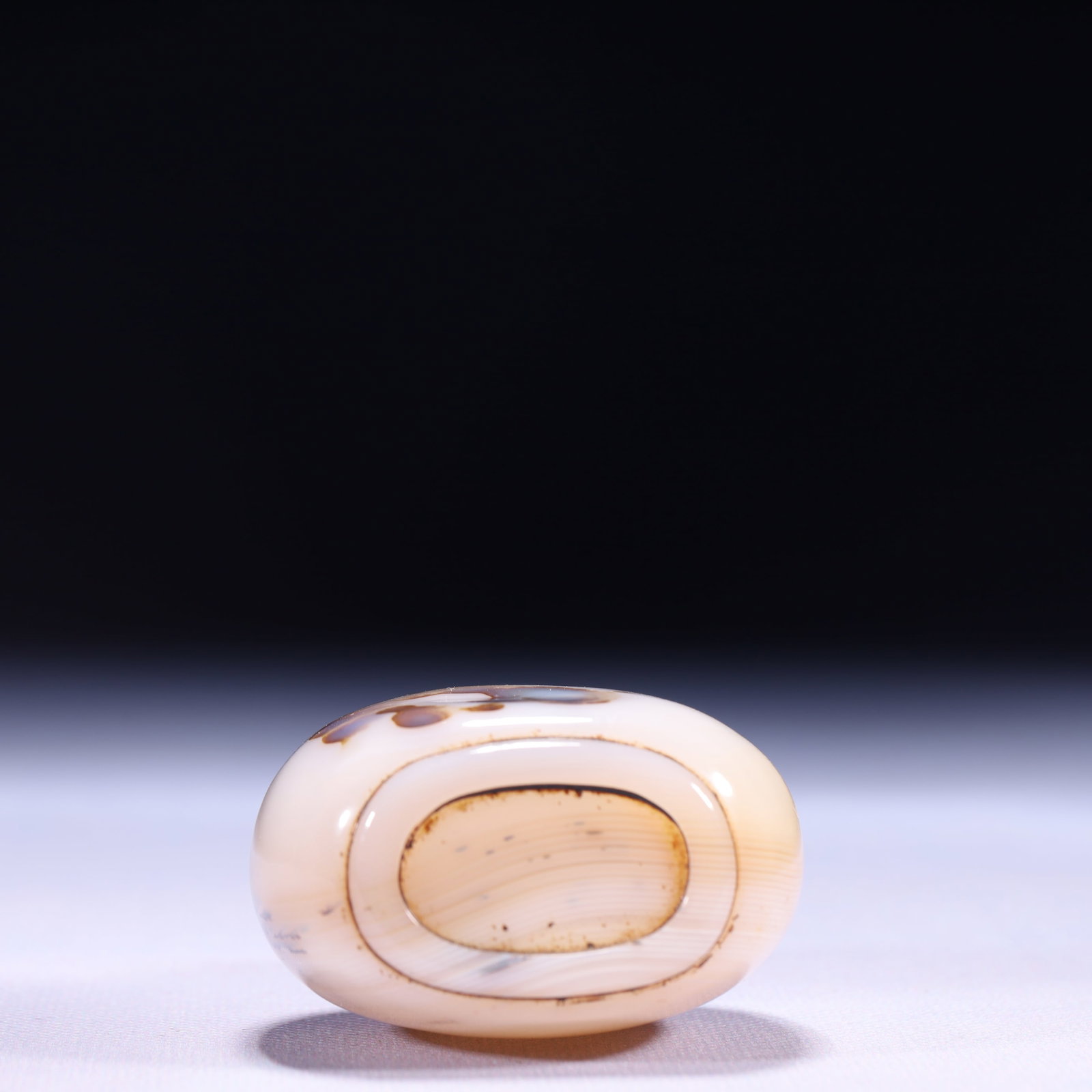 An Exquisite Agate Snuff Bottle - 10