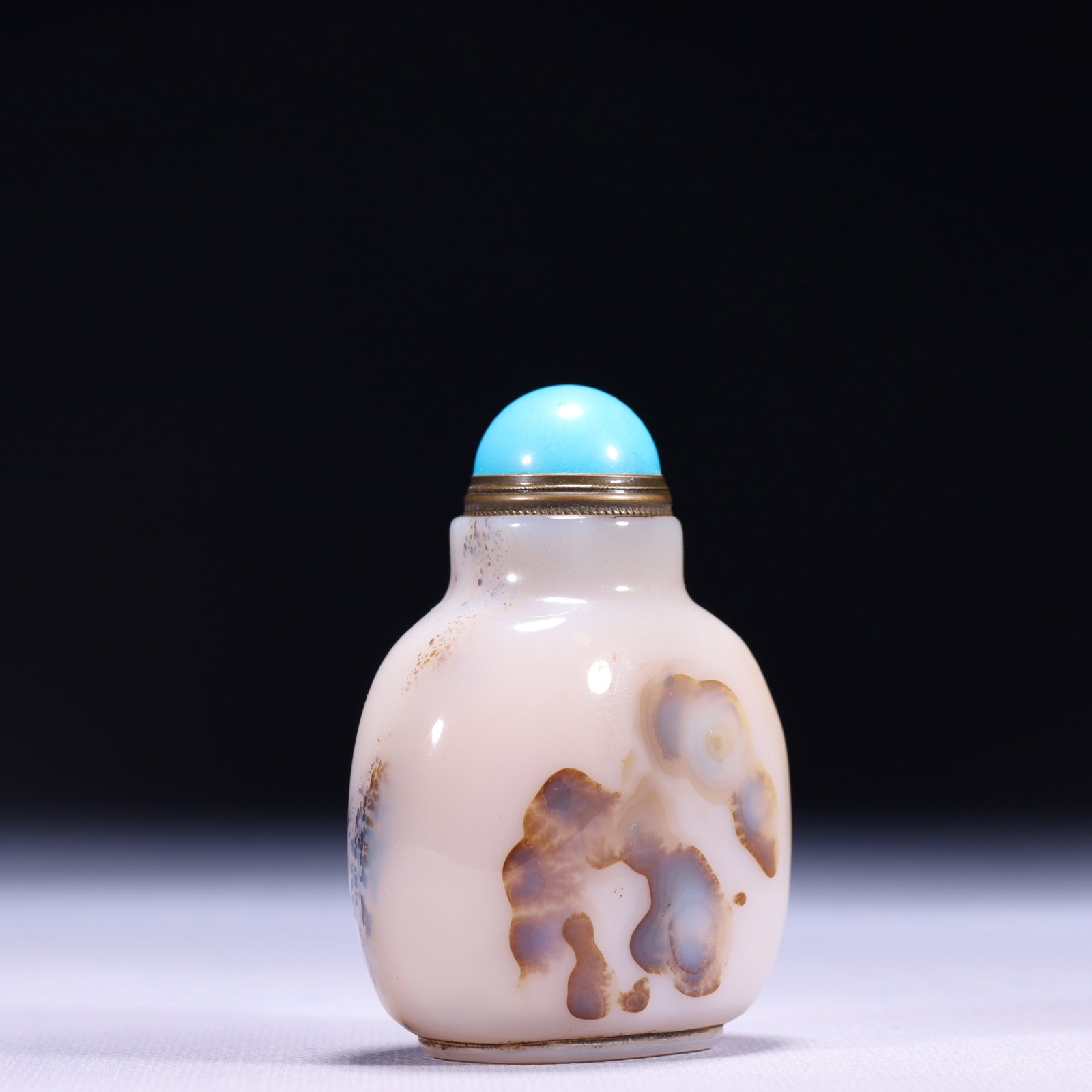 An Exquisite Agate Snuff Bottle - 3