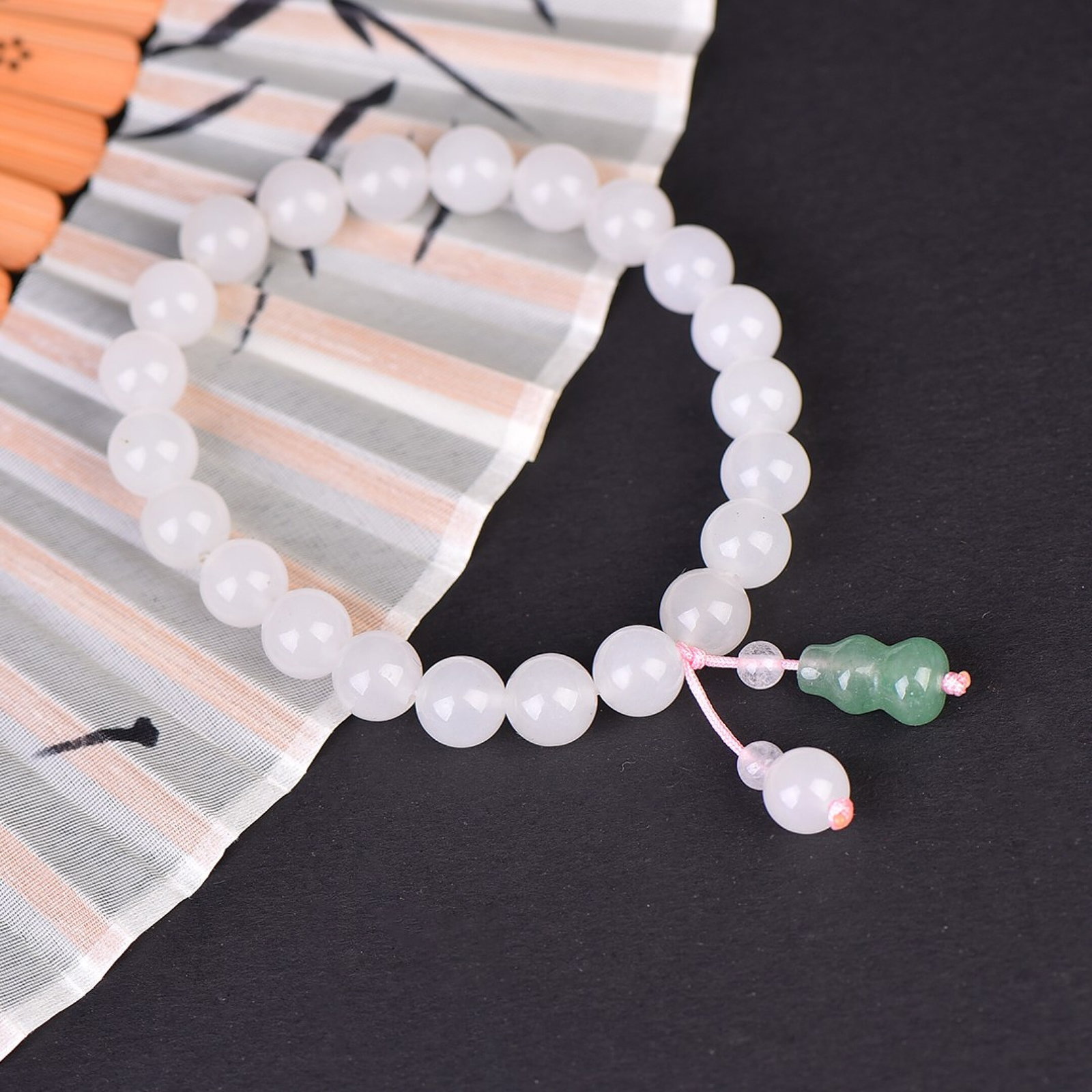 An Exquisite White Jade Bracelets - 3