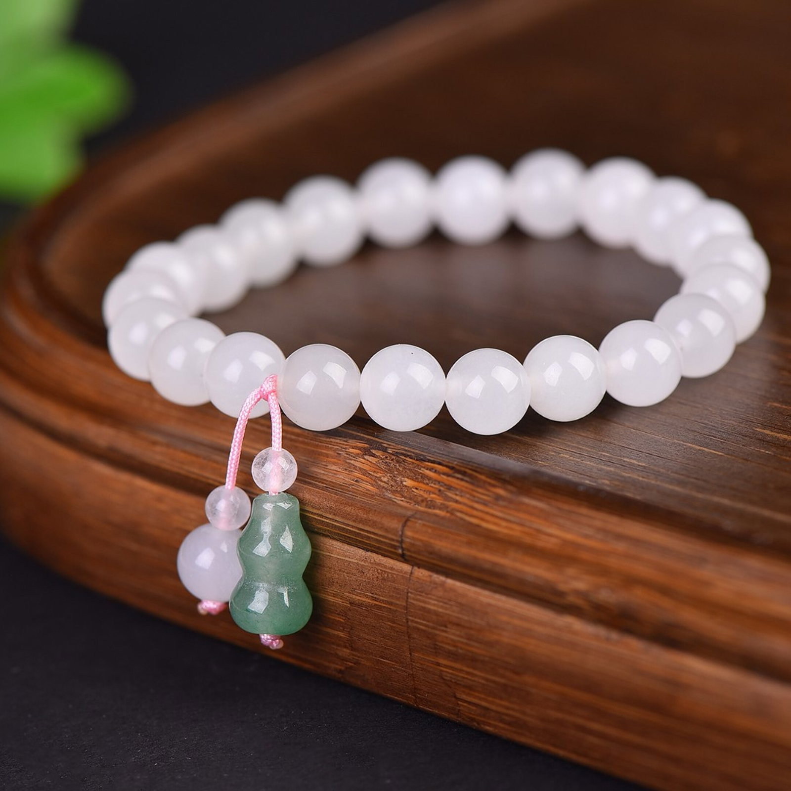 An Exquisite White Jade Bracelets - 5