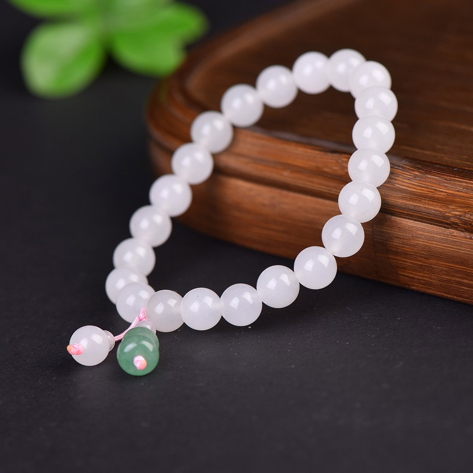 An Exquisite White Jade Bracelets - 6
