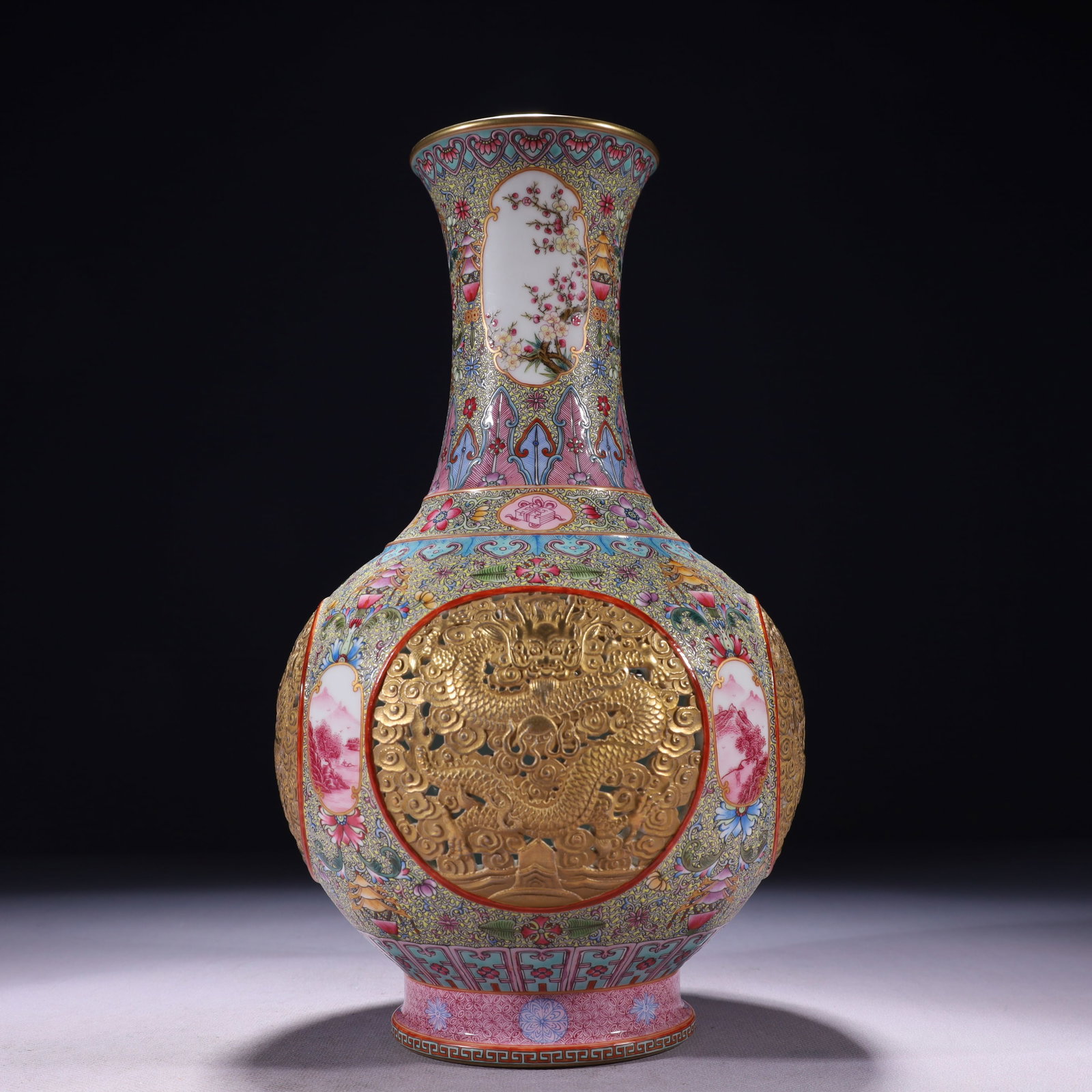 An Exquisite Famille-Rose Gold Ground Auspicious Cloud and Dragon Pattern Vase: An Exquisite Famille-Rose Gold Ground Auspicious Cloud and Dragon Pattern Vase,Qing Dynasty,China,Qianlong Four-character Mark,Size:6.3inx12.2in,Weight:1400g 粉彩金地祥&#